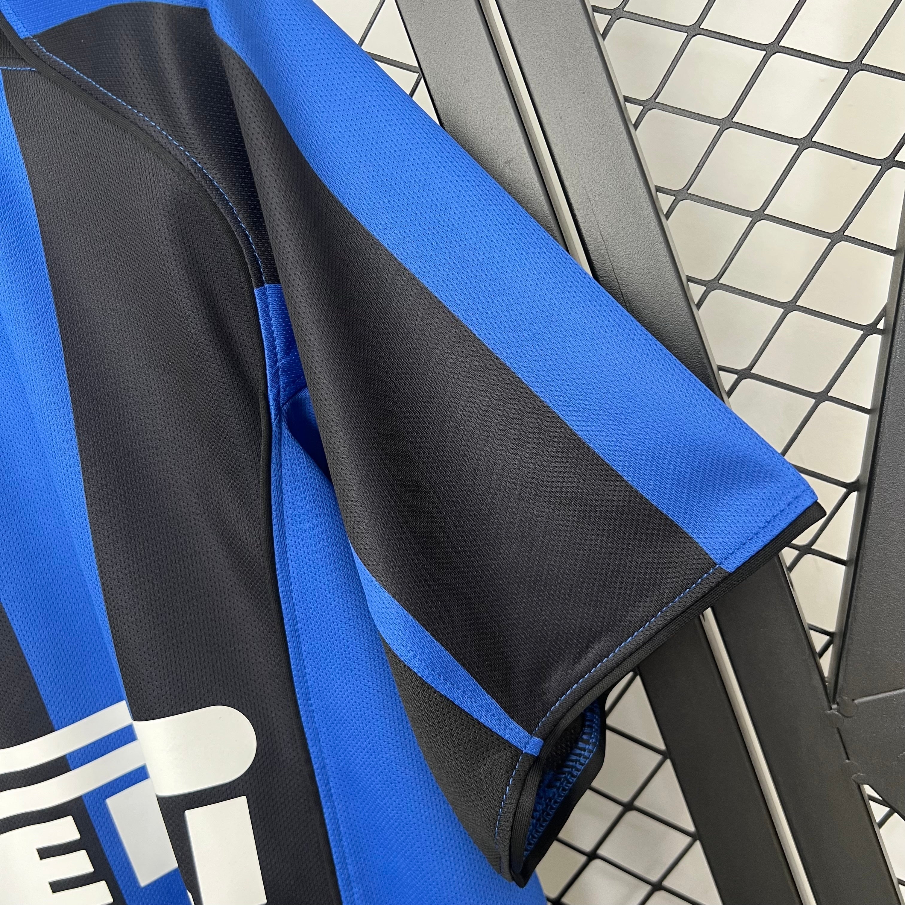 1990s Inter Milan Retro Football Shirt | Blue Black Home