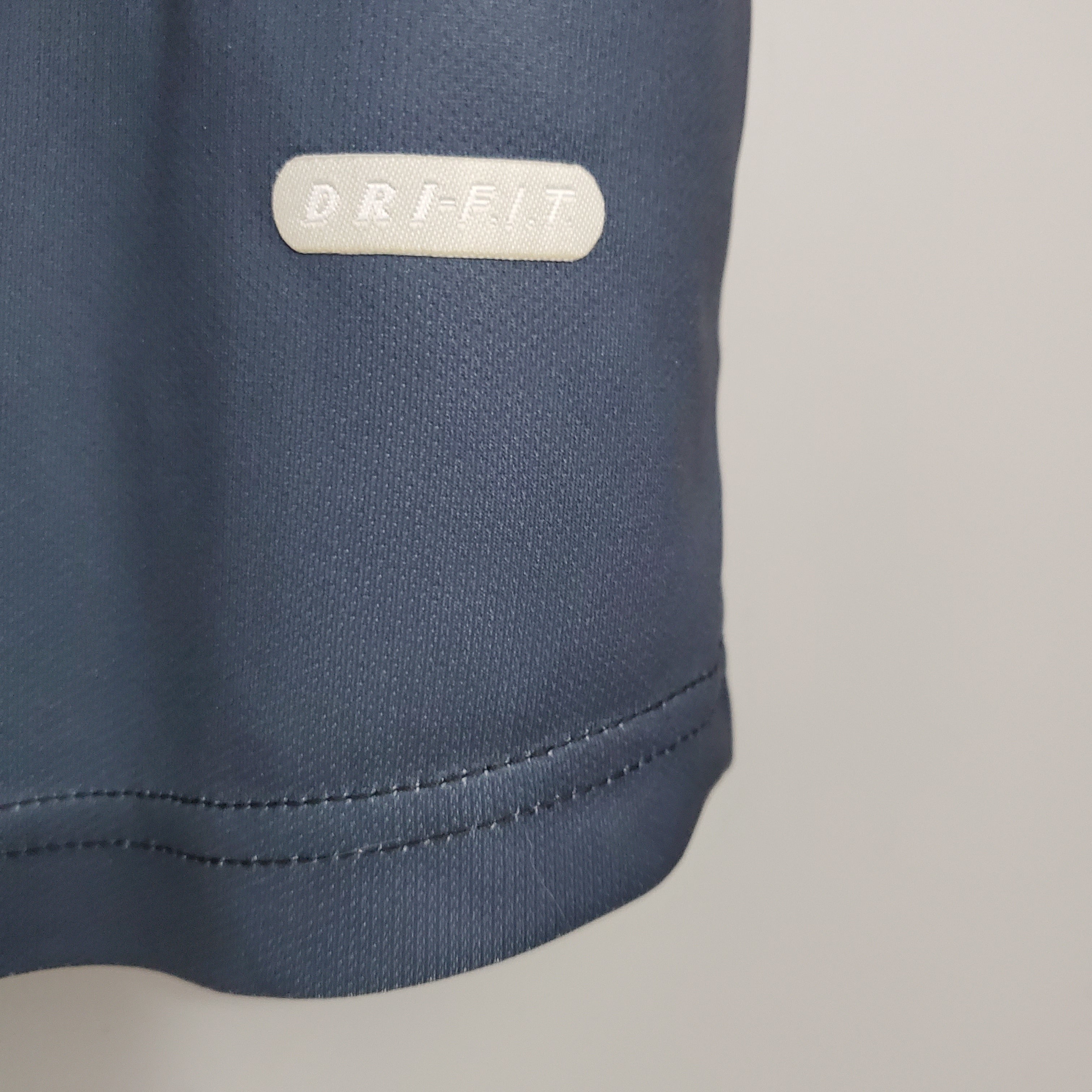 1990s Paris Saint-Germain Retro Football Shirt | Dark Gray Black Home
