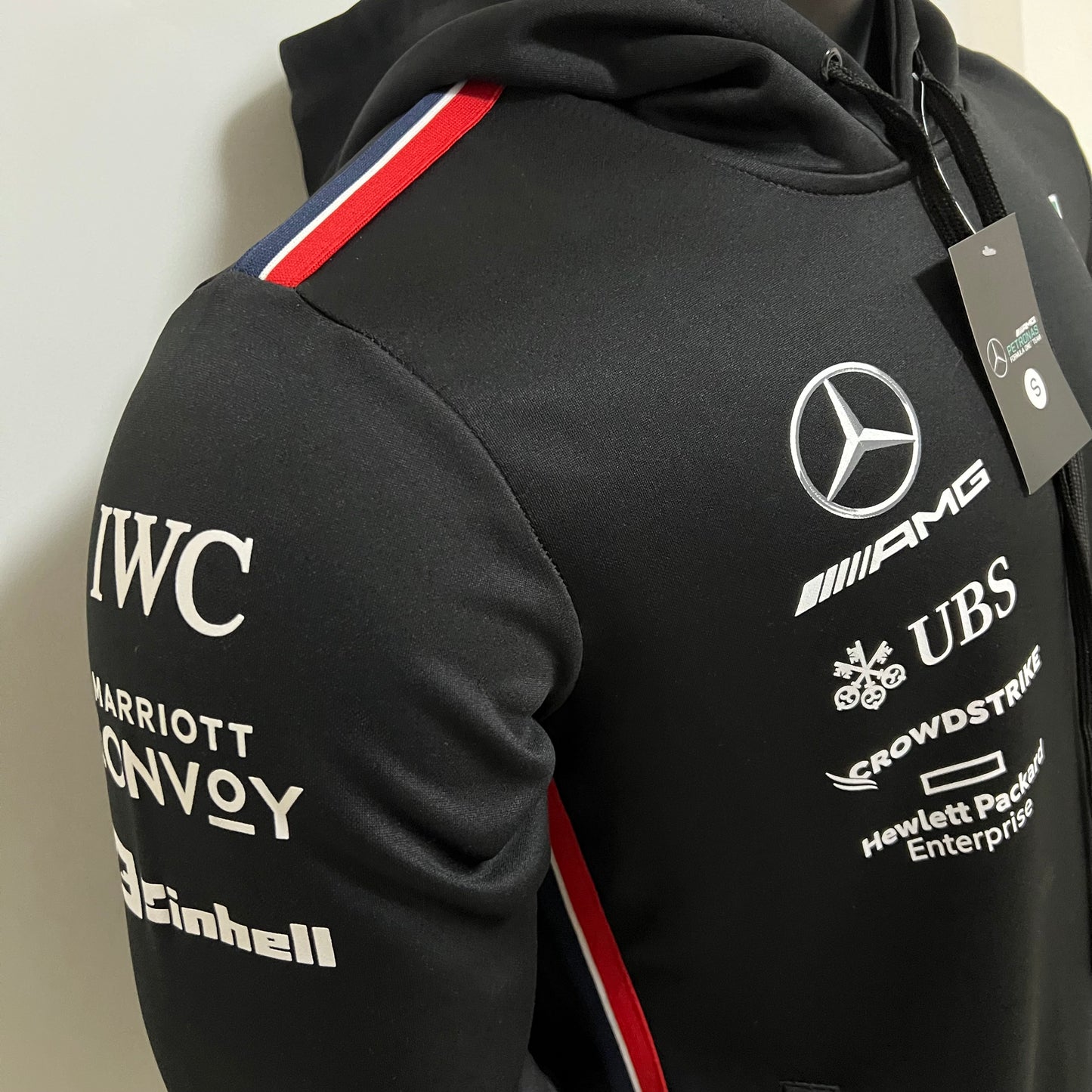 Petronas F1 2024 Hoodie – Player Fit | Black