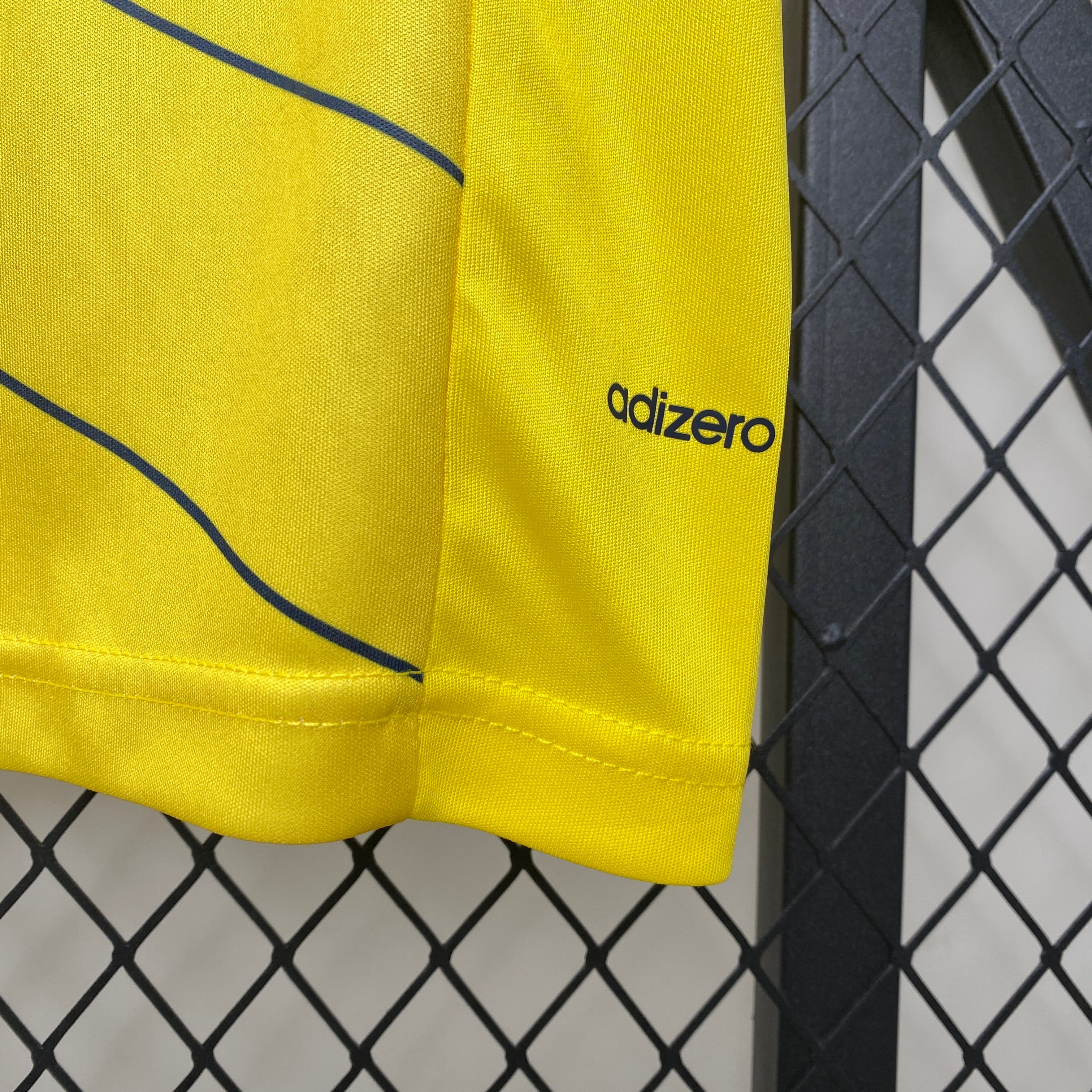 2010s Colombia Retro Football Shirt | Yellow Navy Home