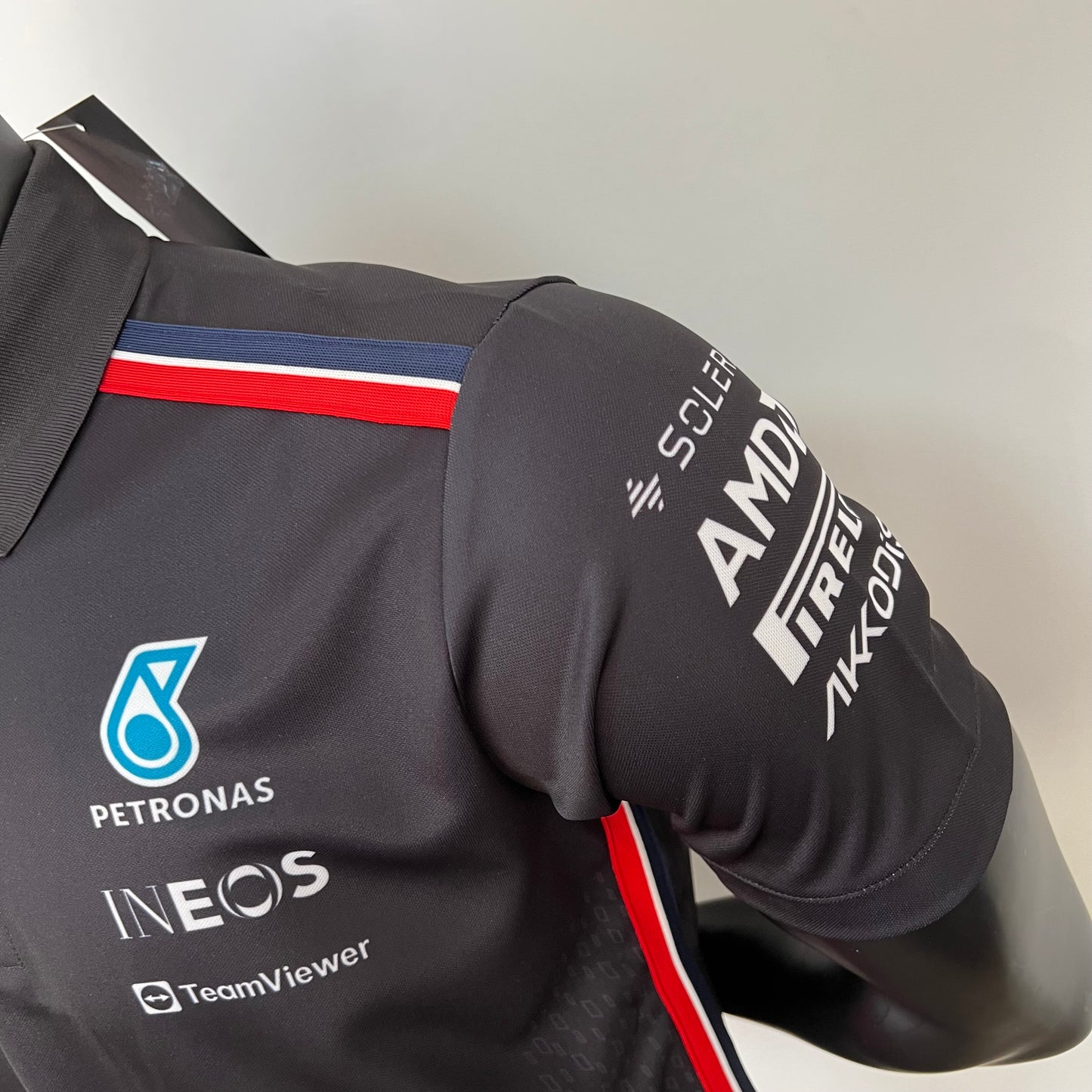 Petronas F1 2023 Polo – Player Fit | Black