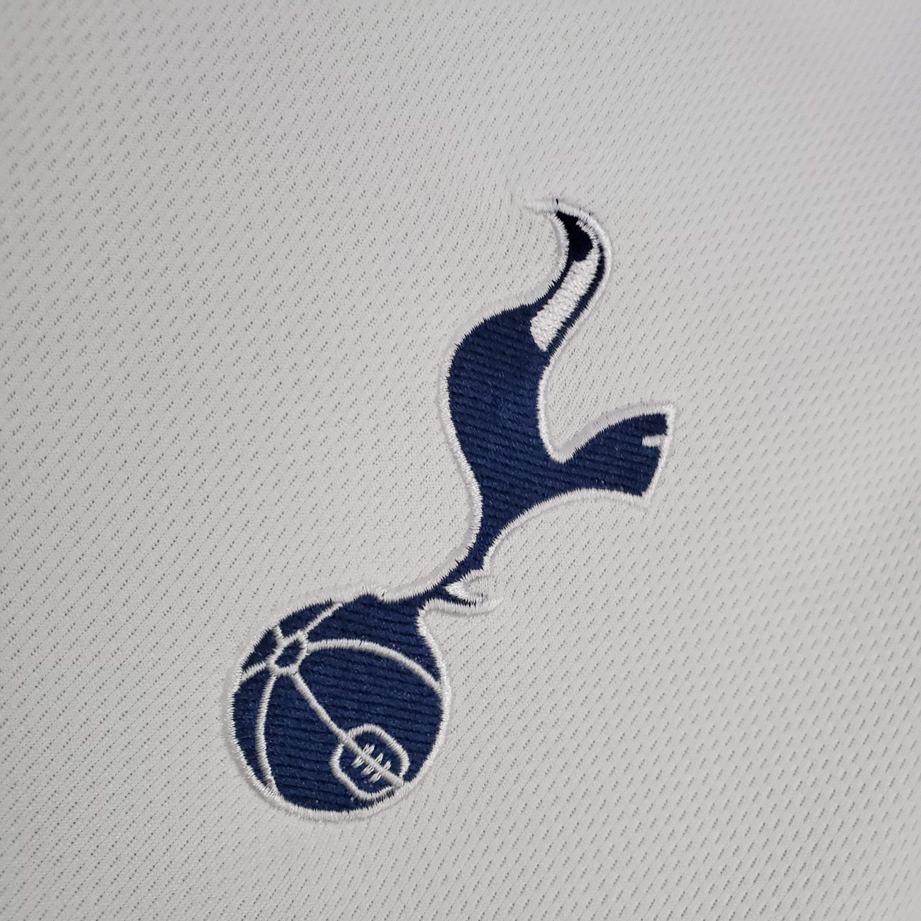 2000s Tottenham Hotspur Retro Football Shirt | White Black Home