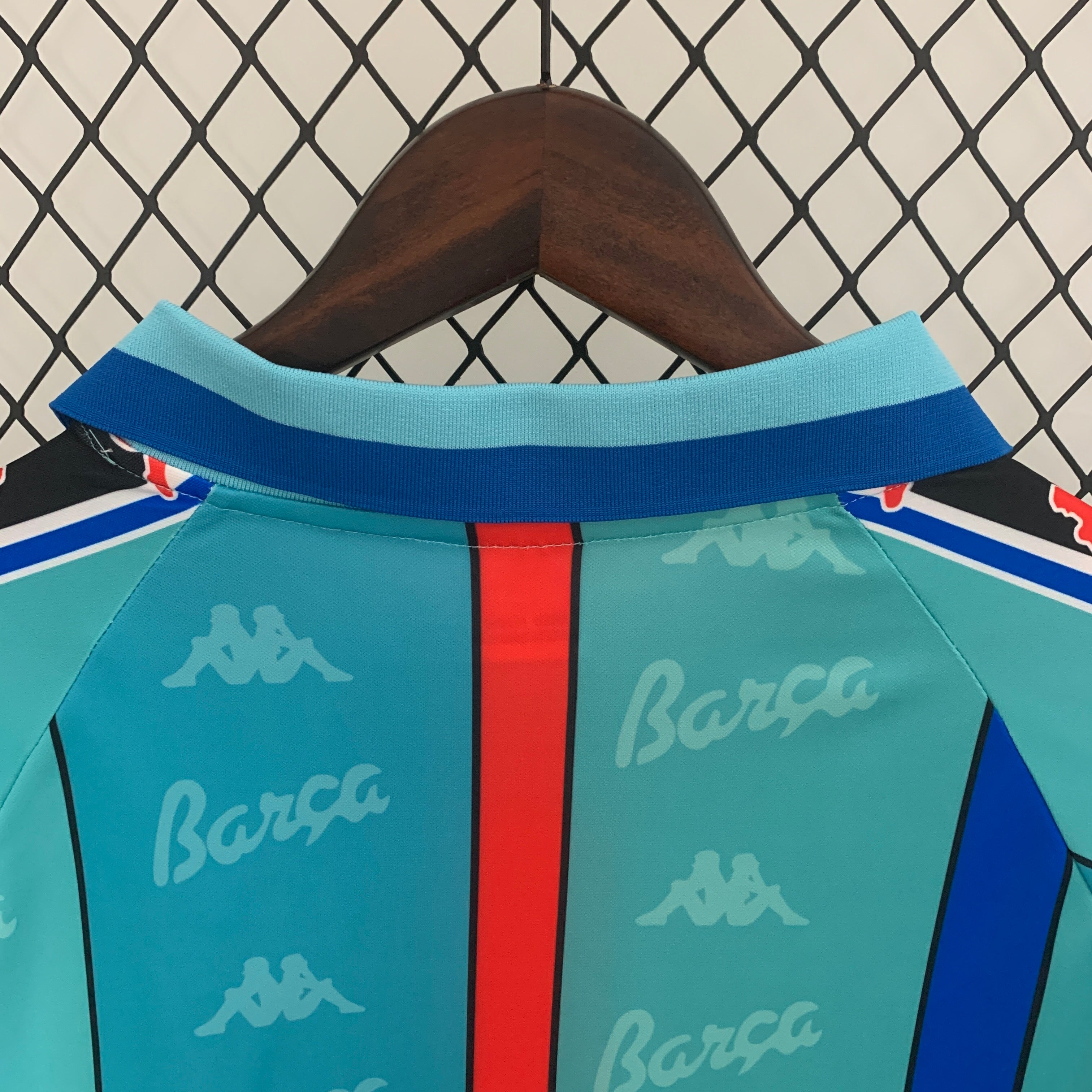 1990s Barcelona Retro Football Shirt | Turquoise Blue Home