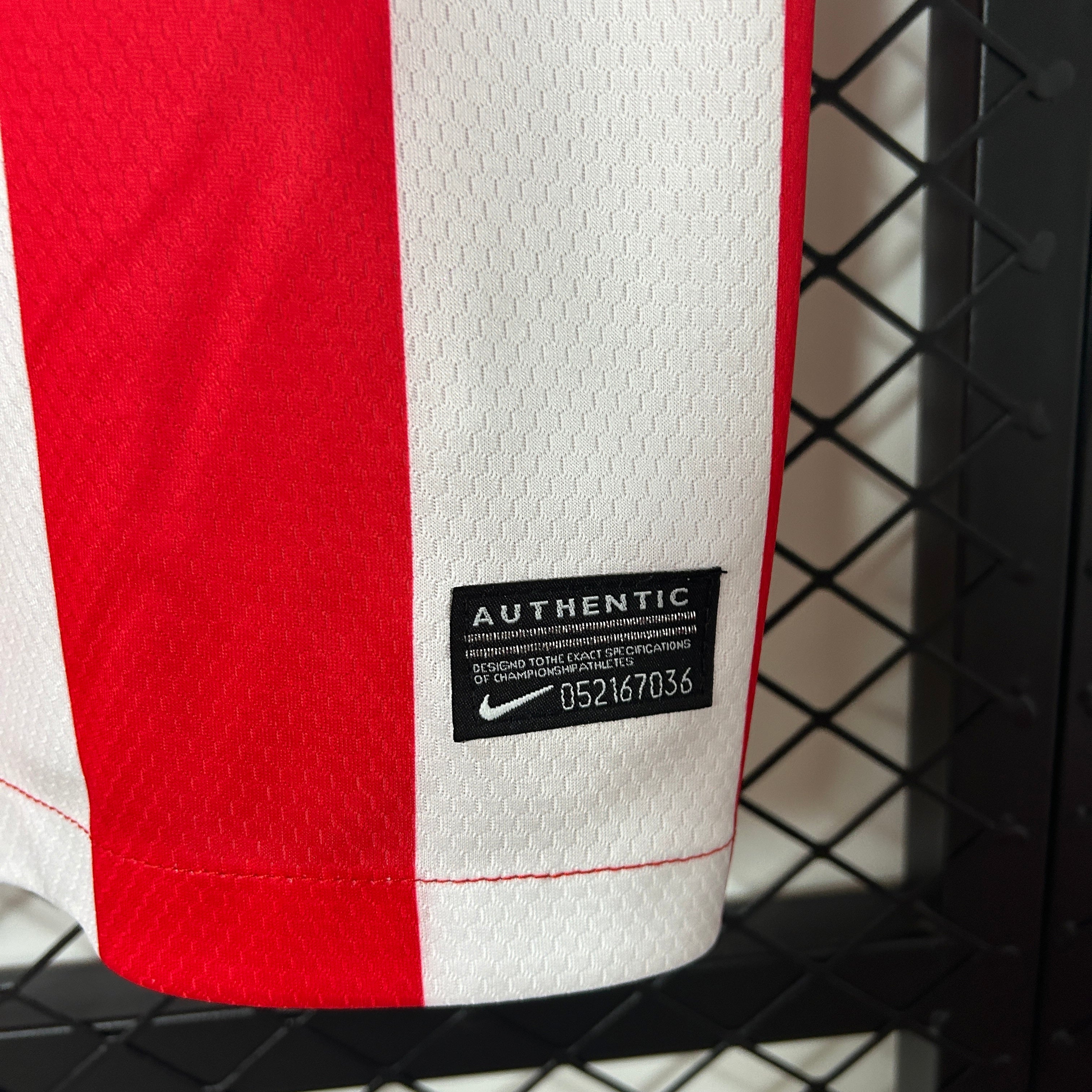 2000s Atletico Madrid Retro Football Shirt | Red White Home