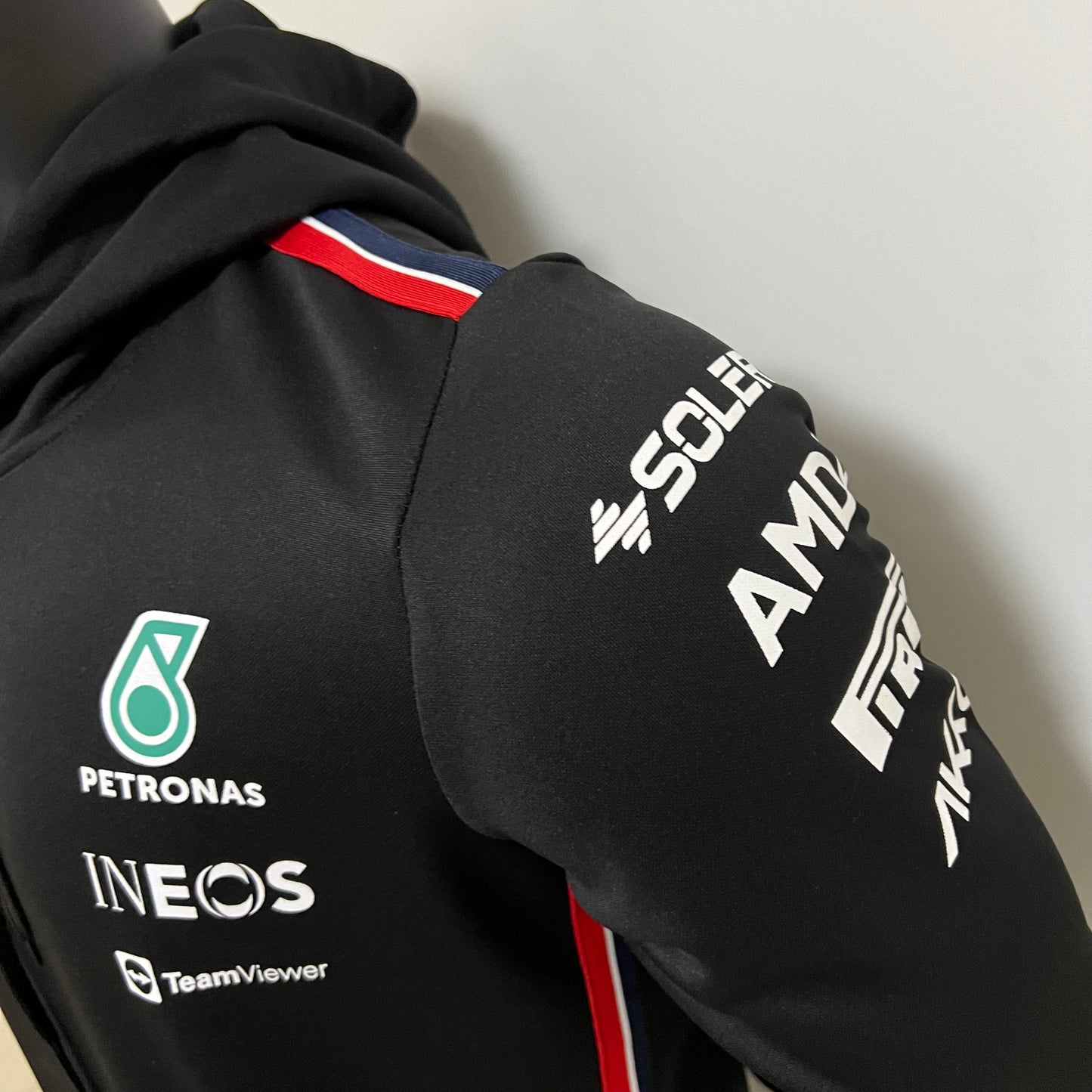 Petronas F1 2024 Hoodie – Player Fit | Black