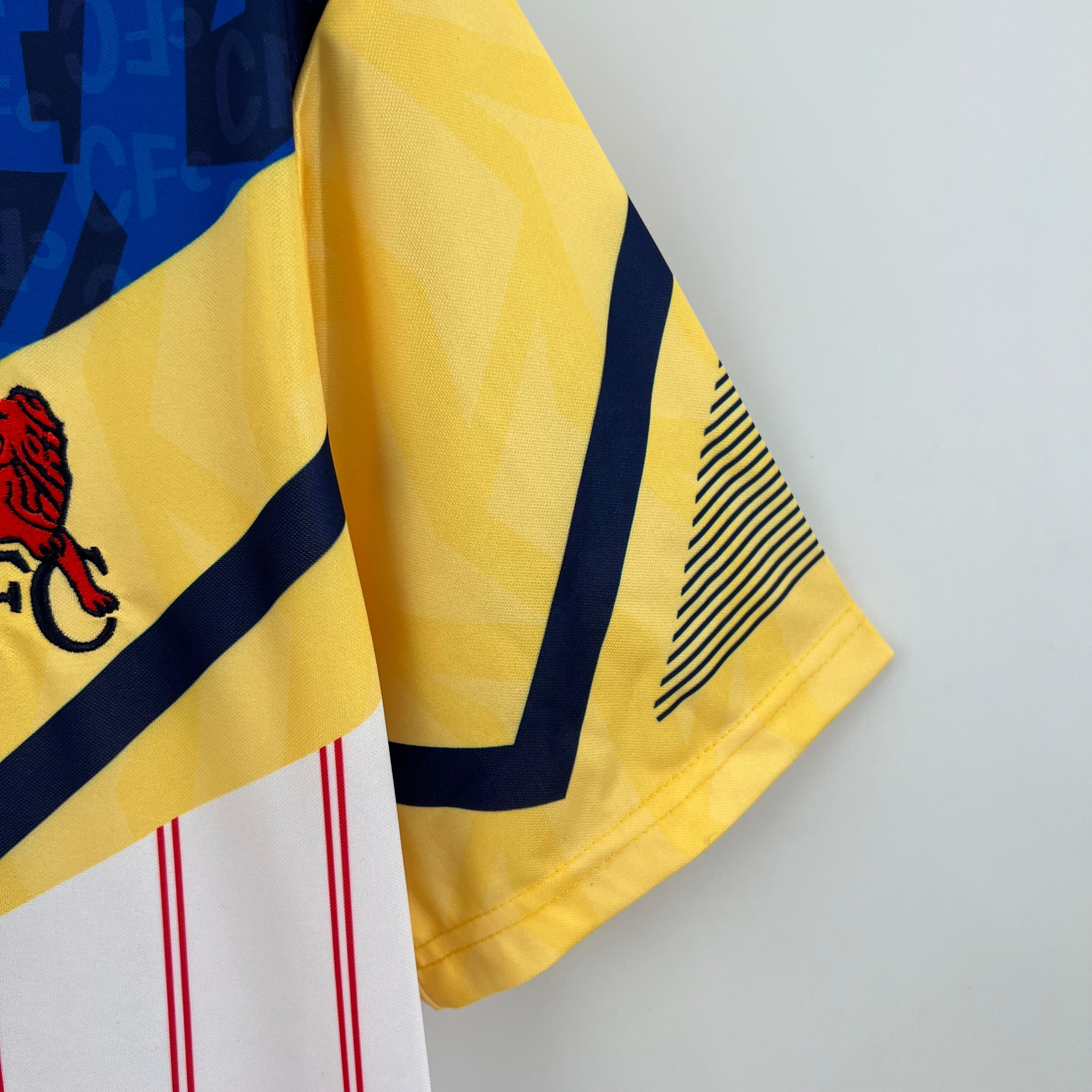 1990s Chelsea Retro Football Shirt | Dark Blue Yellow Home
