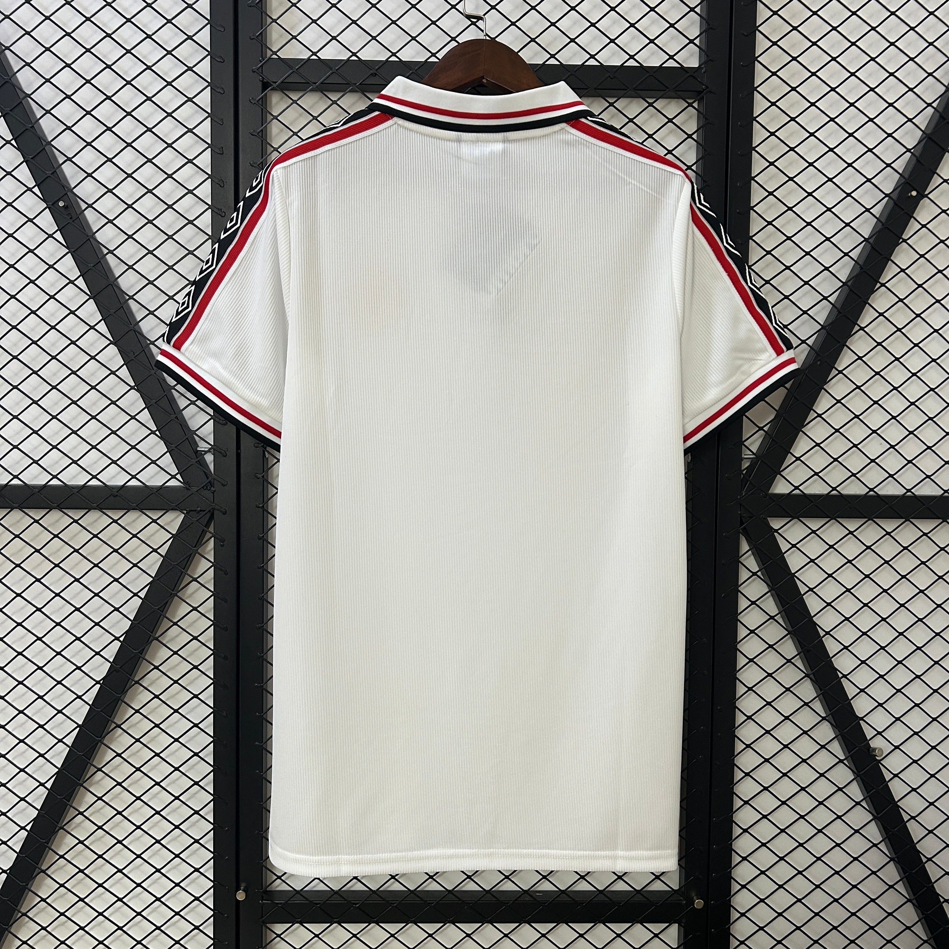 1990s Manchester United Retro Football Shirt | White Red Home
