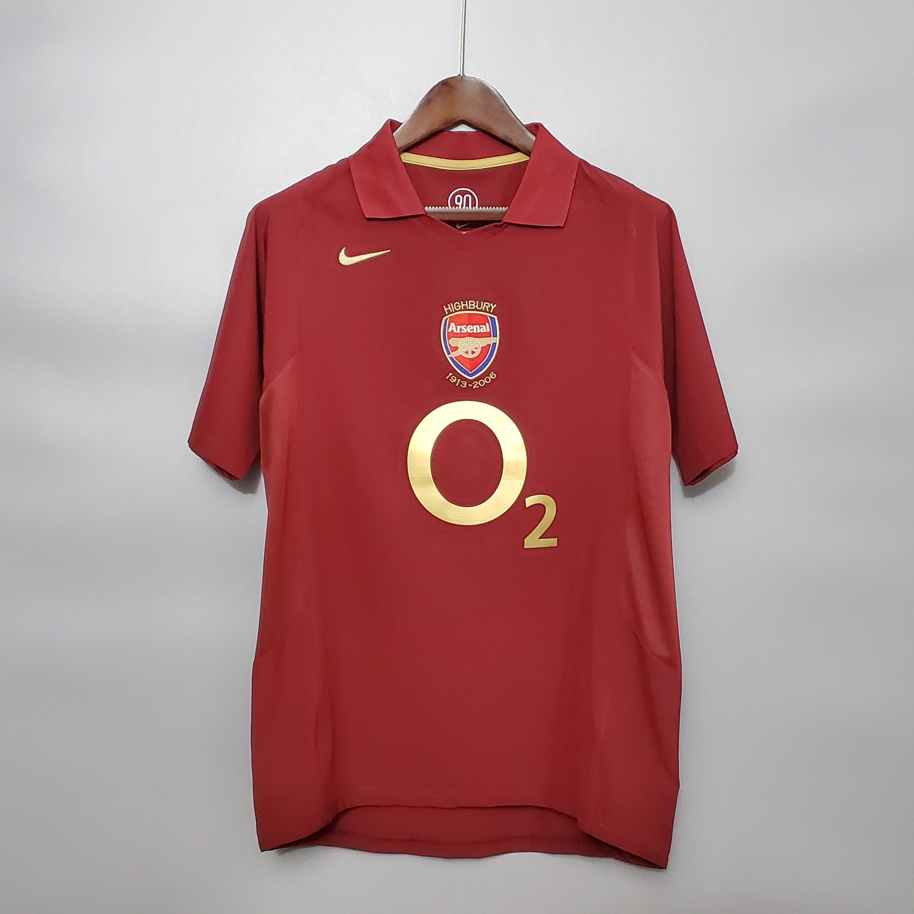 2000s Arsenal Retro Football Shirt | Red Gold Home