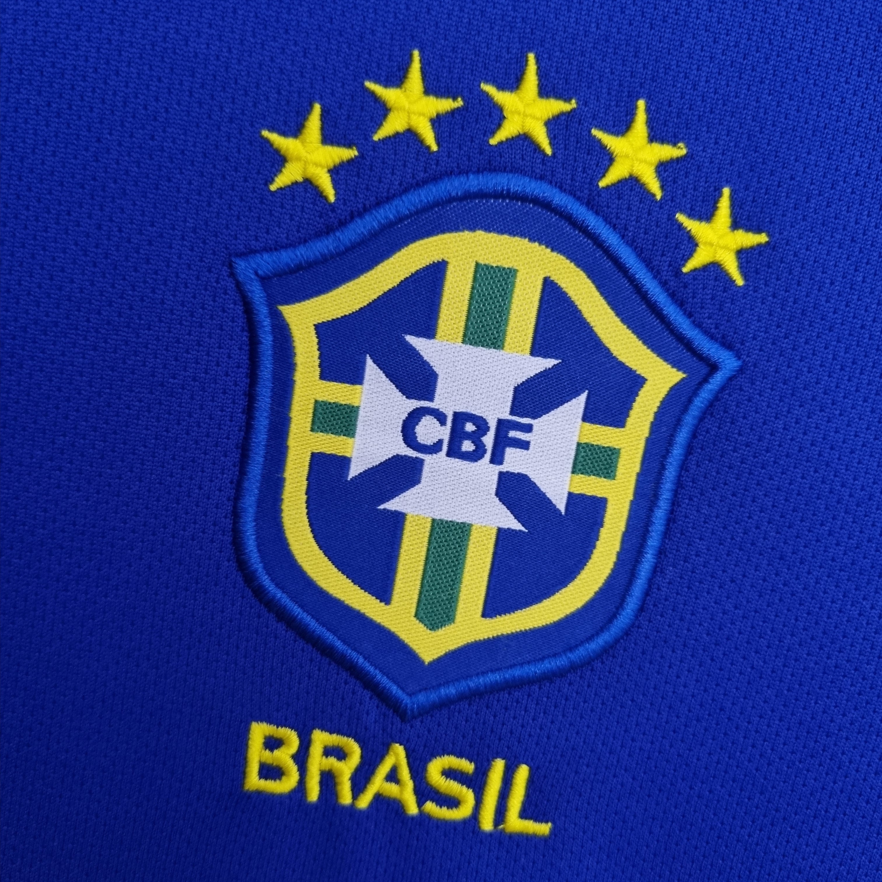 2000s Brazil Retro Football Shirt | Blue White Home