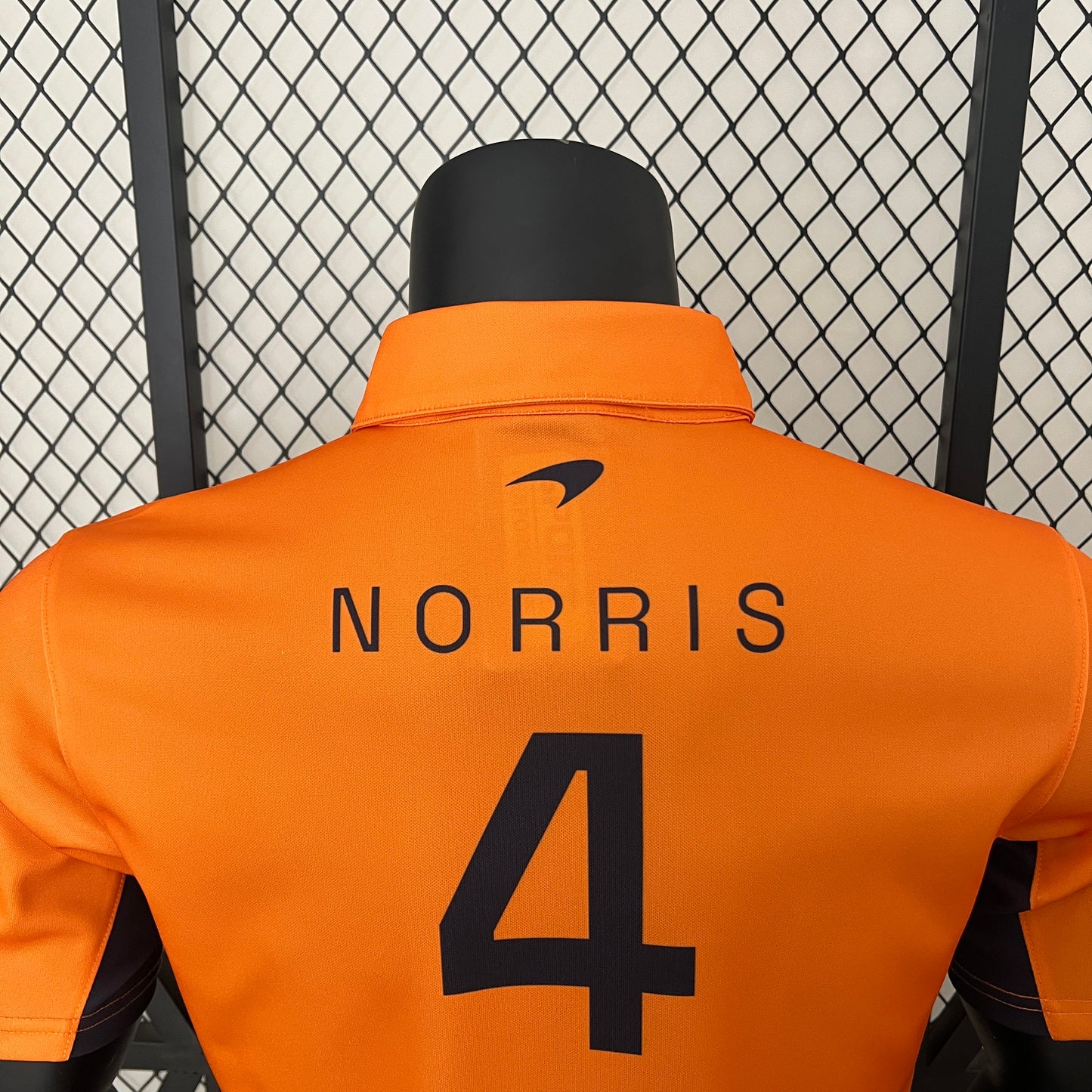 McLaren F1 2023 Polo – Player Fit – Lando Norris #4 | Papaya Orange