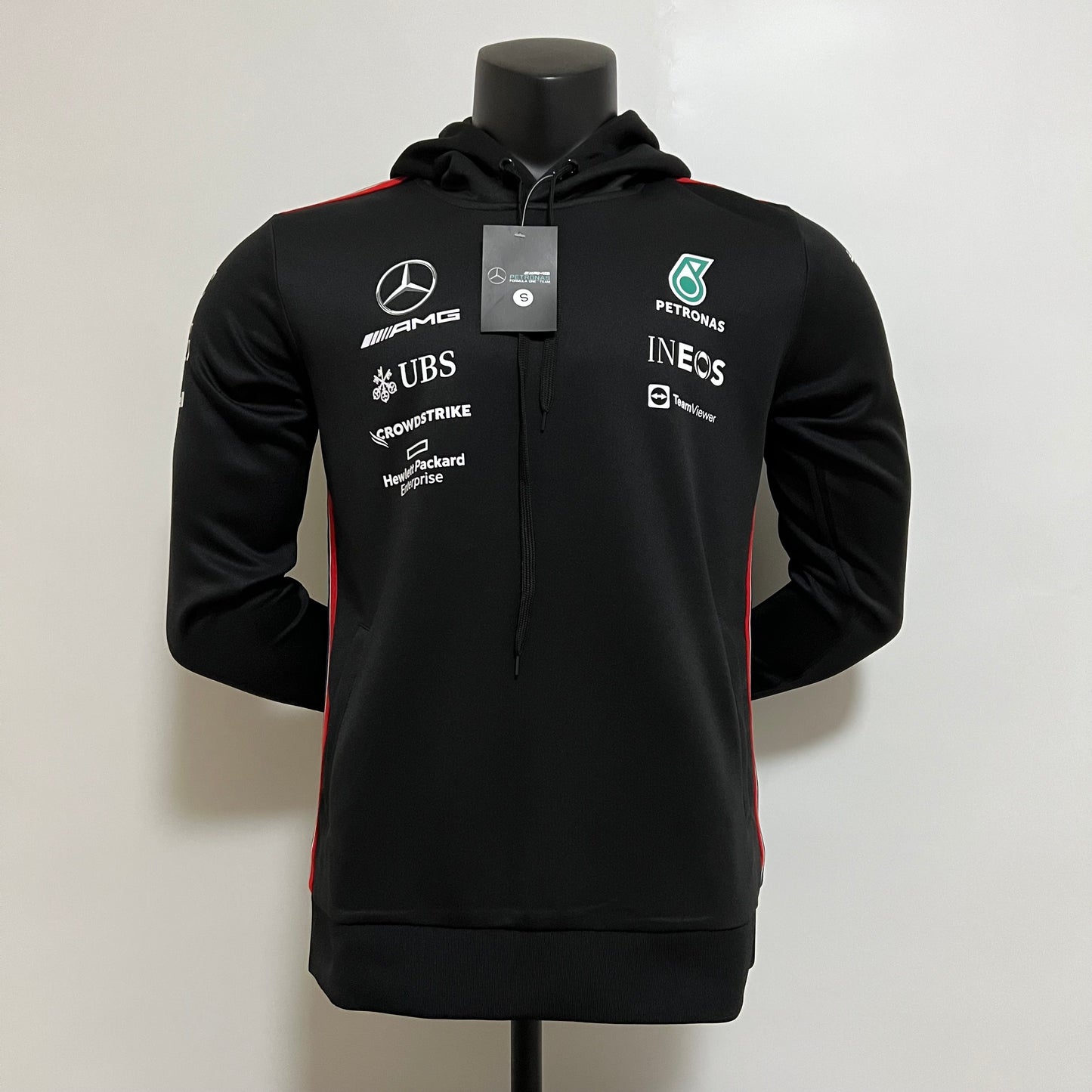 Petronas F1 2024 Hoodie – Player Fit | Black