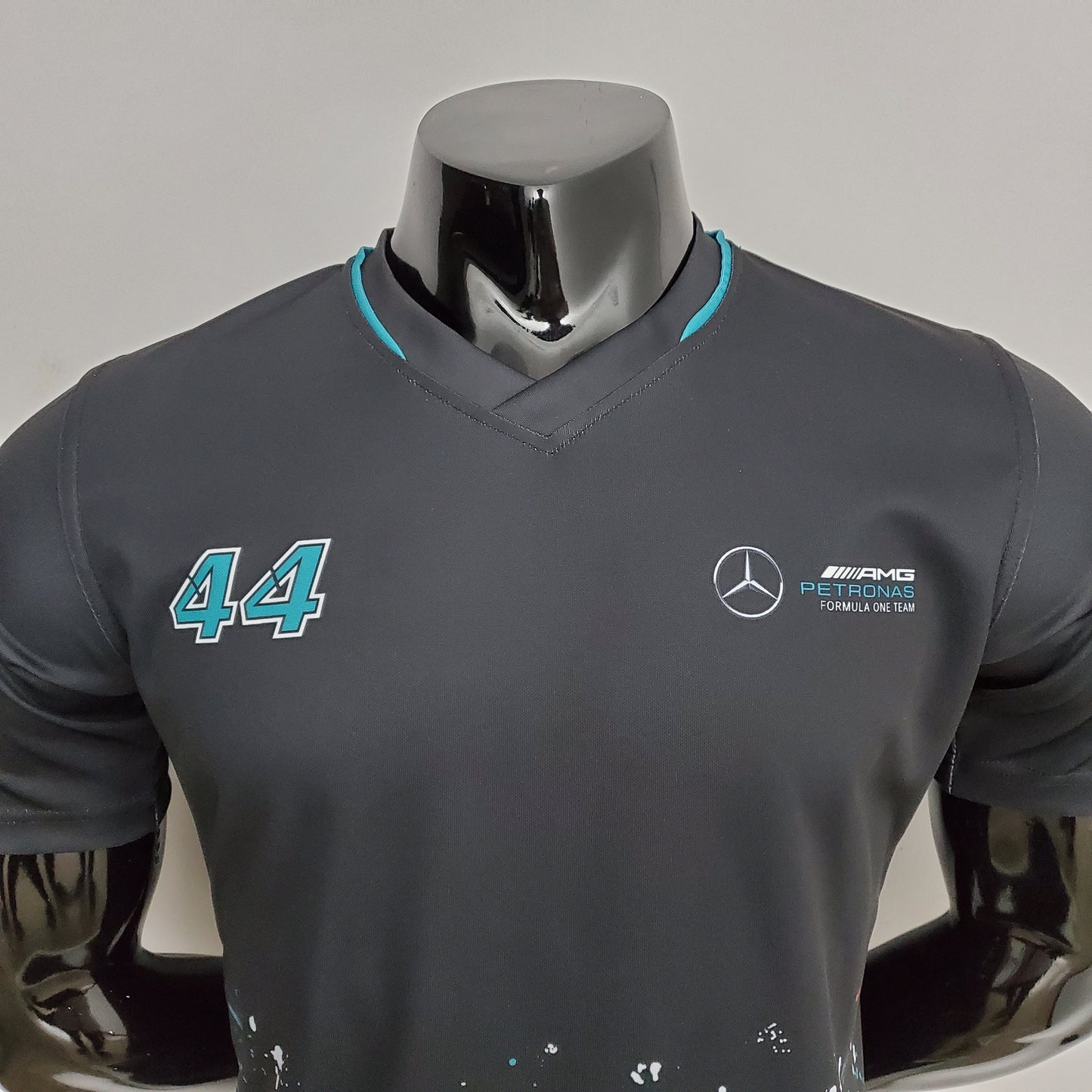 Mercedes F1 2023 T-Shirt – Player Fit – Lewis Hamilton #44 AMG | Black