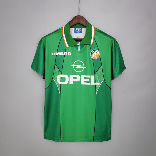 1990s Republic Of Ireland Retro Football Shirt | Green White Home