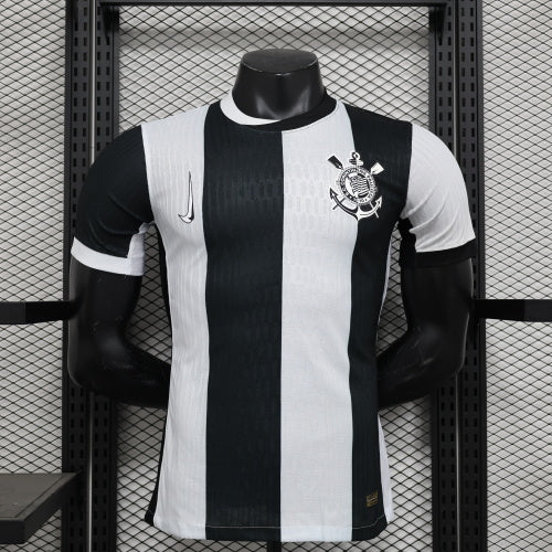 Juventus 24/25 Player Edition Football Jersey