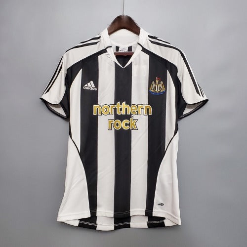 2000s Newcastle United Retro Football Shirt | Black White Home