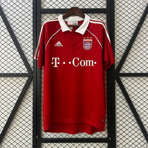 2000s Bayern Munchen Retro Football Shirt | Red White Home