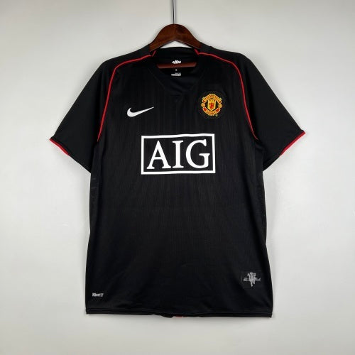 2000s Manchester United Retro Football Shirt | Black Red Home