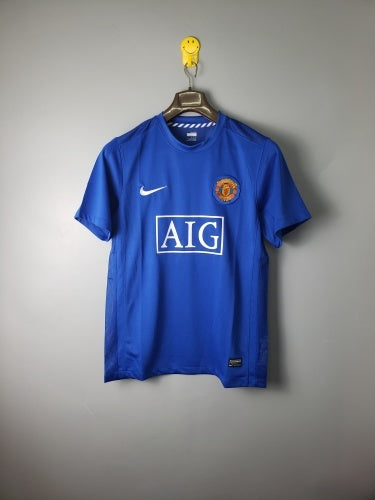 2000s Manchester United Retro Football Shirt | Blue White Home