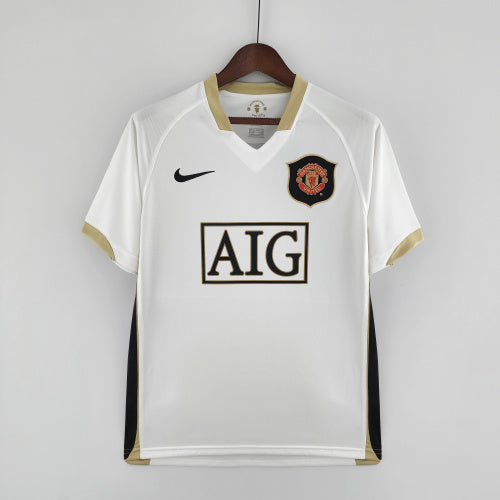 2000s Manchester United Retro Football Shirt | White Gold Home