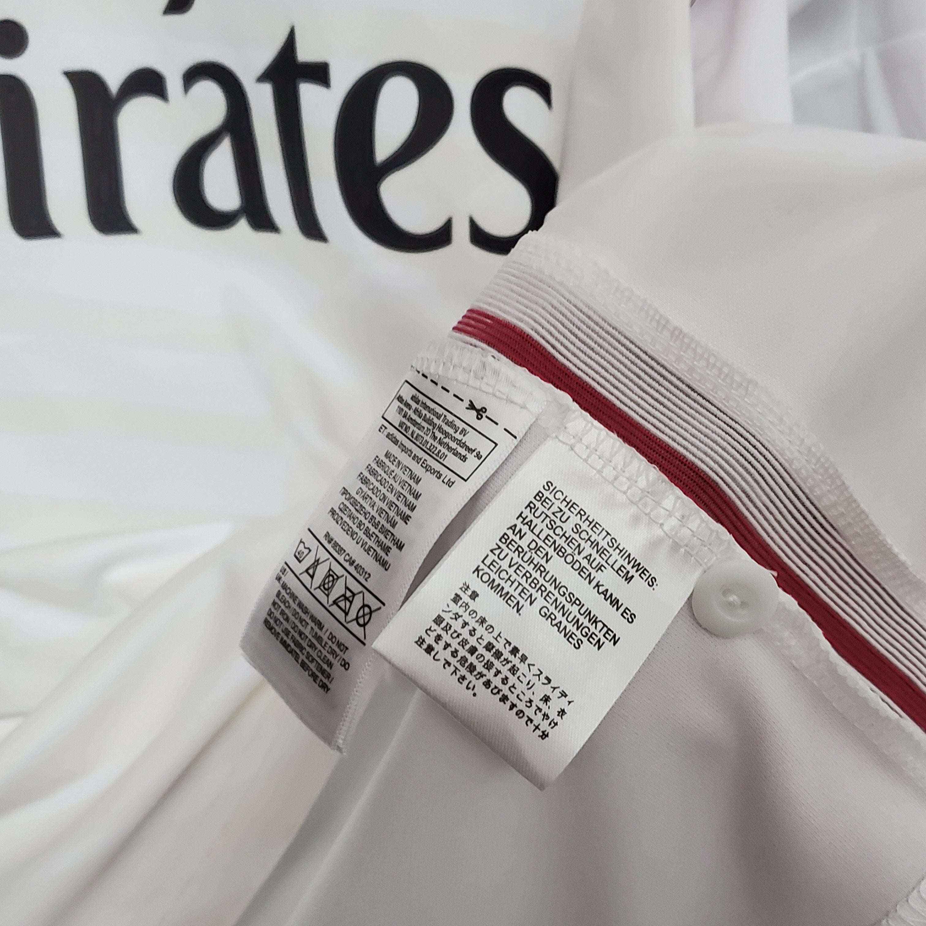 2010s Real Madrid Retro Football Shirt | White Black Home