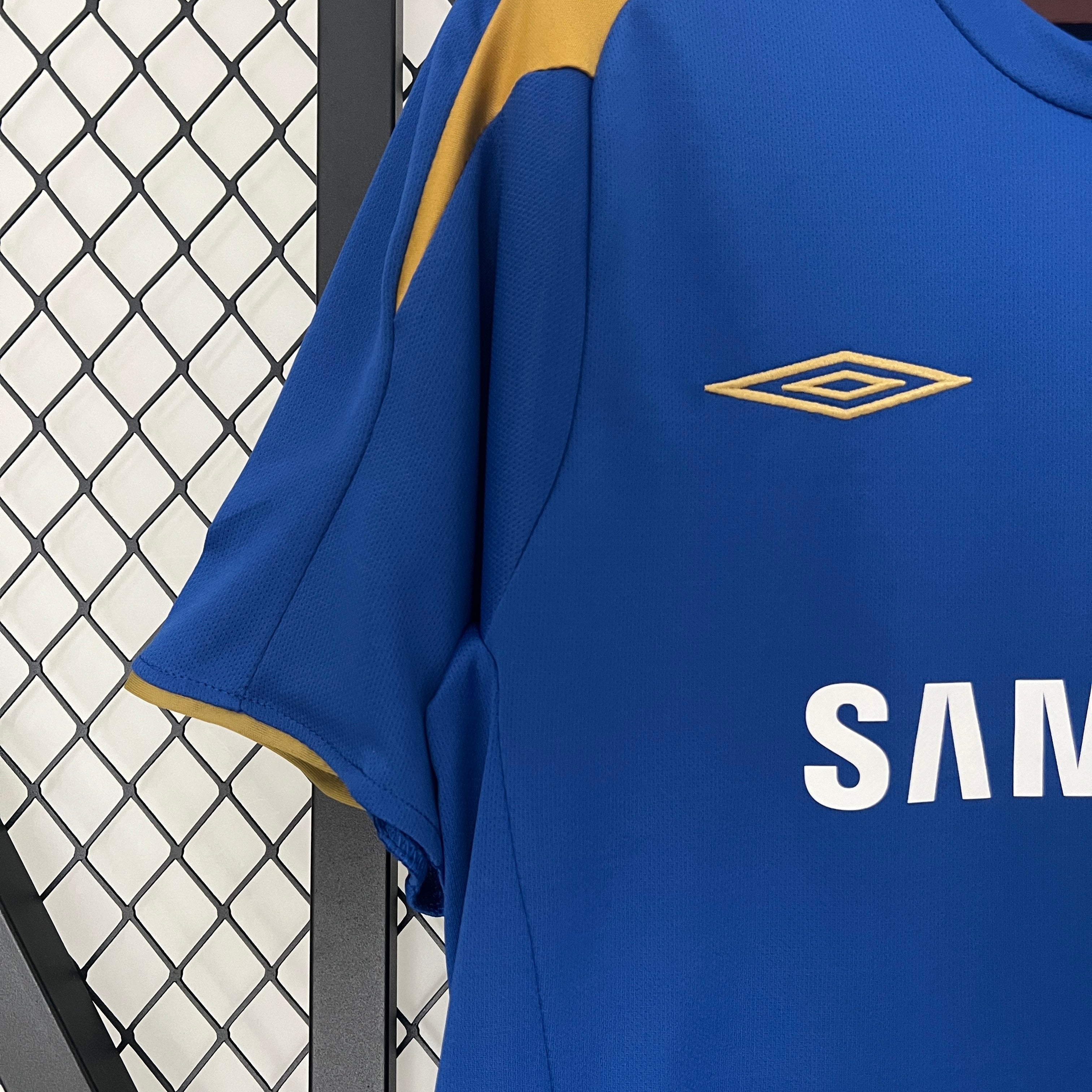 2000s Chelsea Retro Football Shirt | Blue Yellow Home