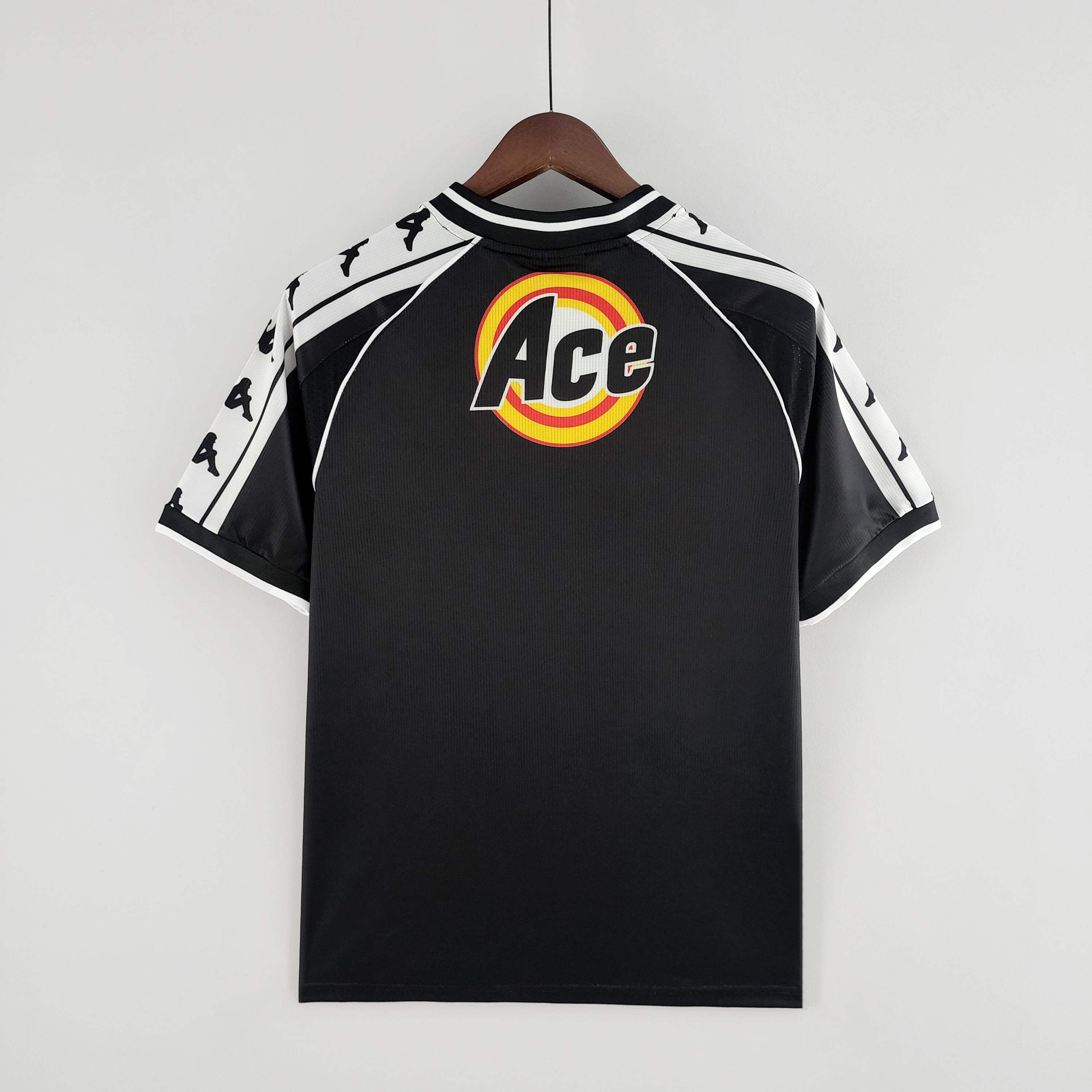 1990s Vasco Da Gama Retro Football Shirt | Black White Home