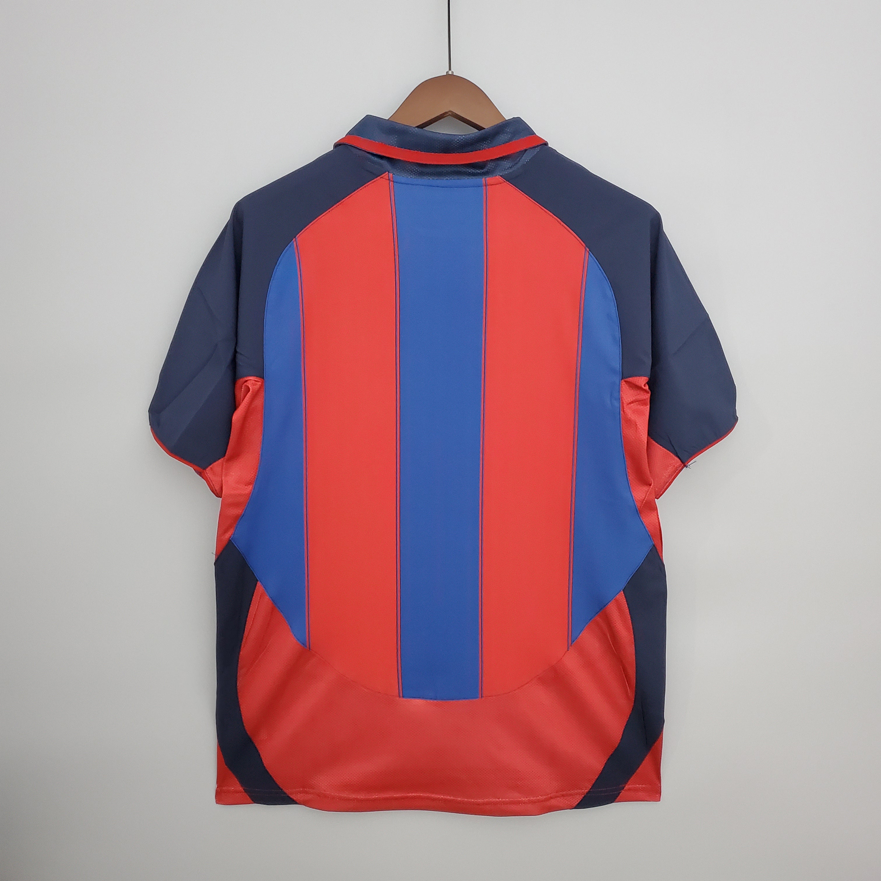 2000s Barcelona Retro Football Shirt | Red Blue Home