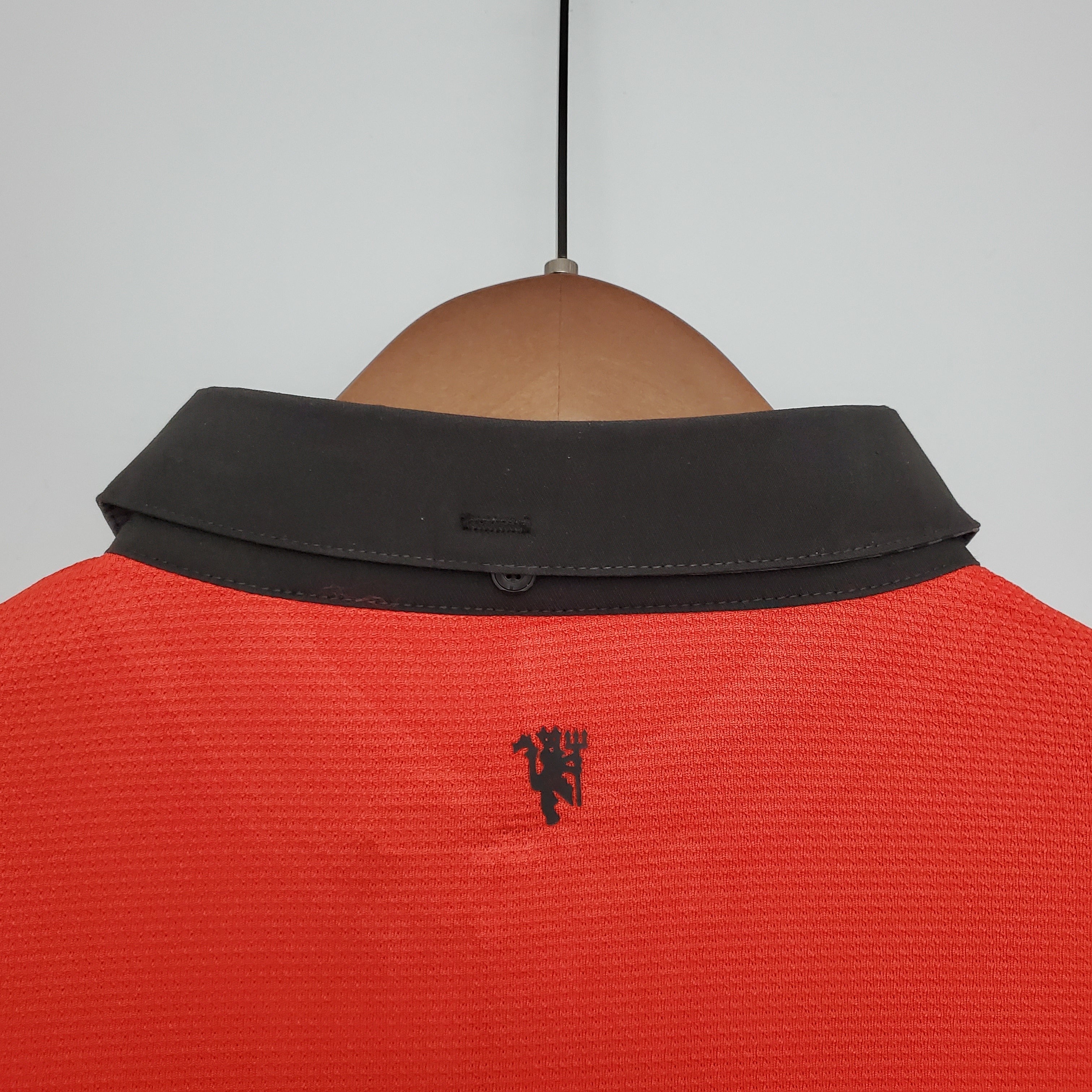 2010s Manchester United Retro Football Shirt | Red Black Home