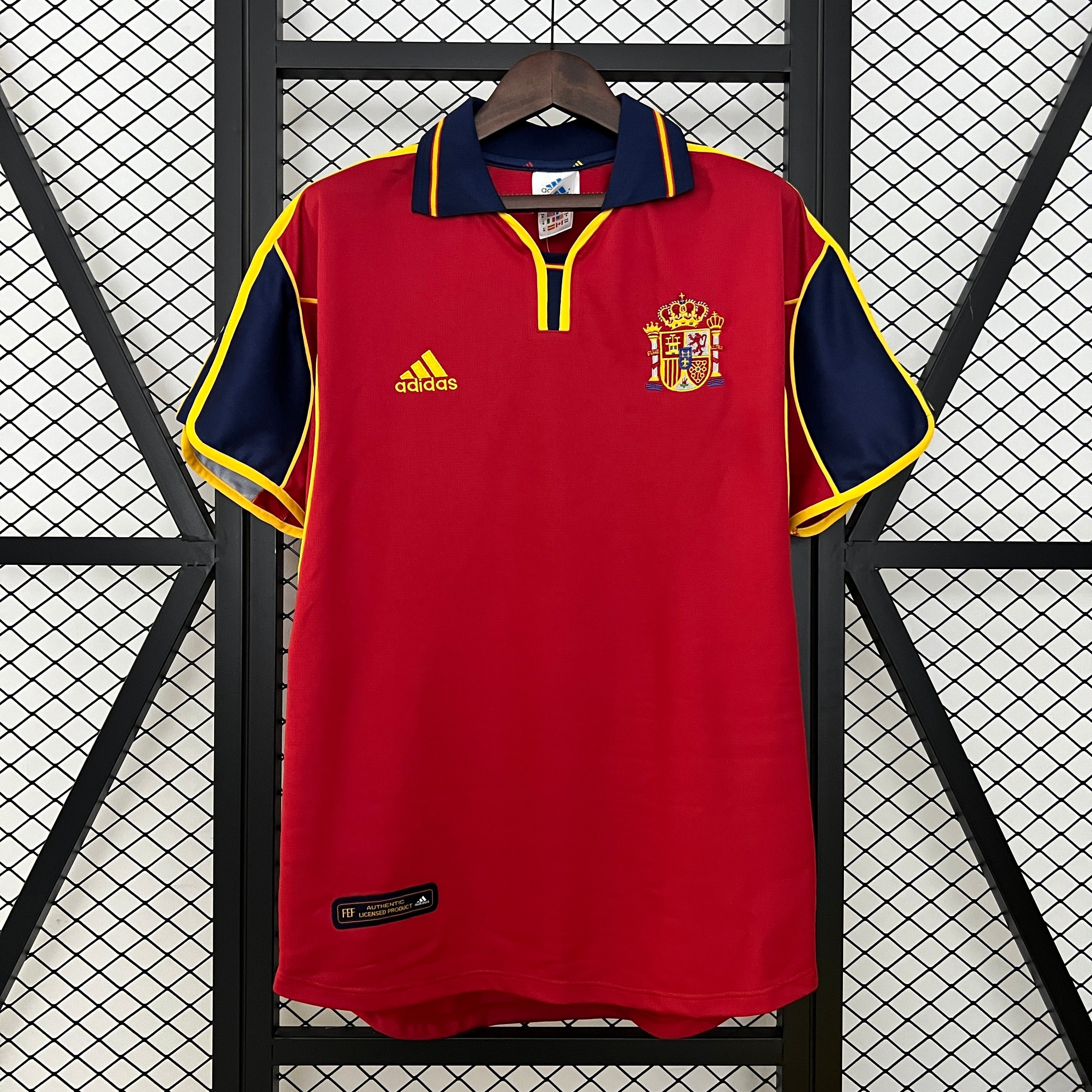 1990s Spain Retro Football Shirt | Red Navy Home