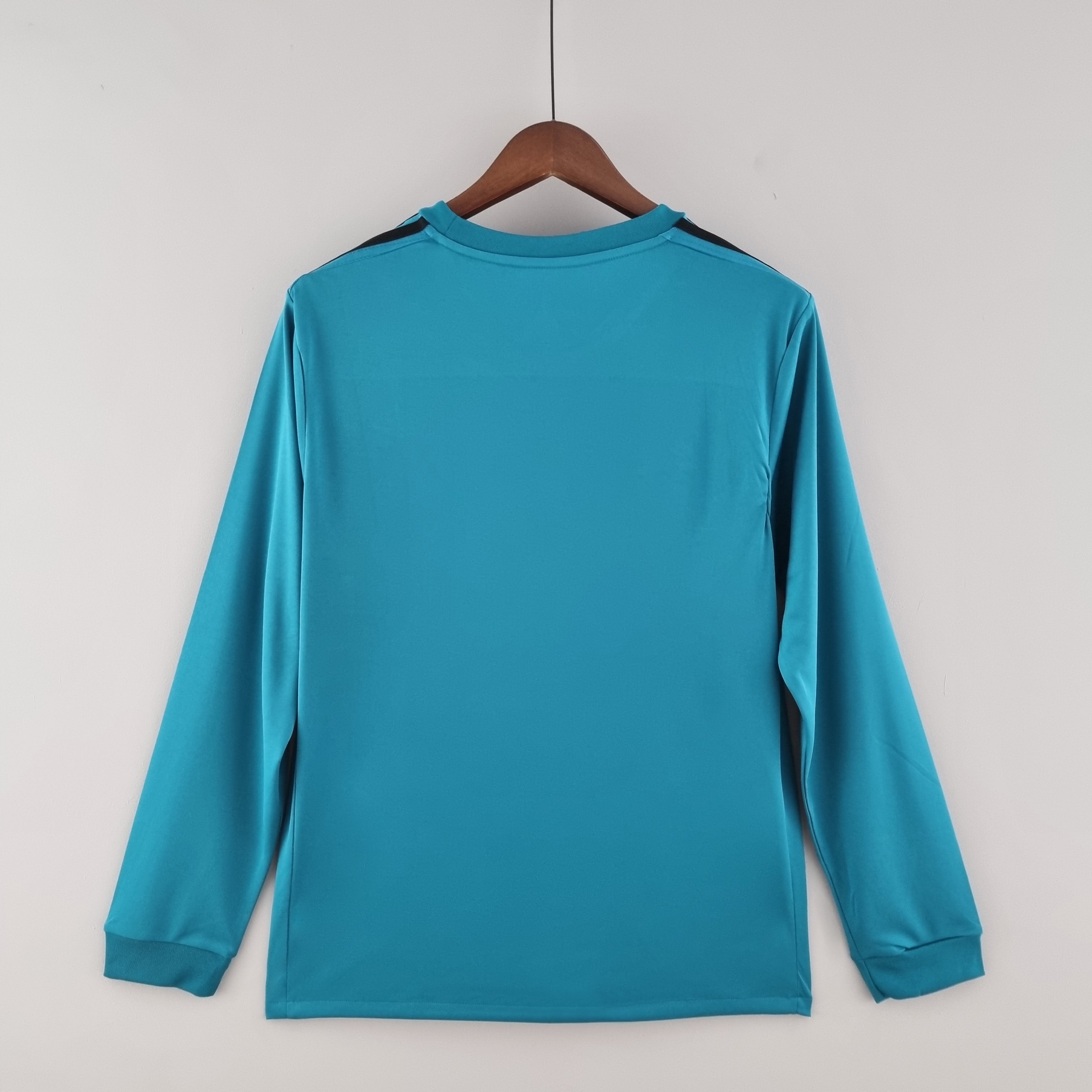2010s Real Madrid Retro Football Shirt | Teal Navy Home