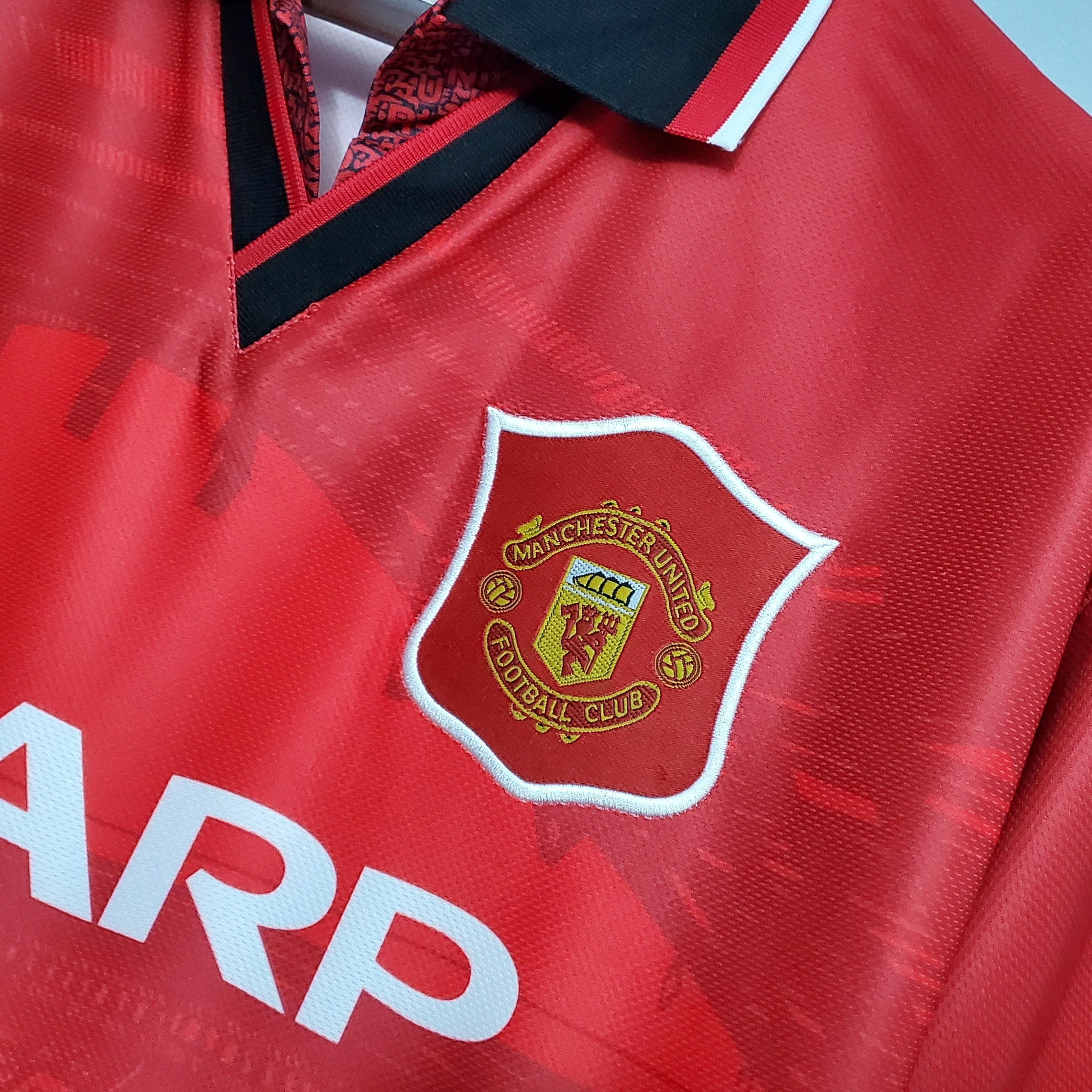 1990s Manchester United Retro Football Shirt | Red Black Home