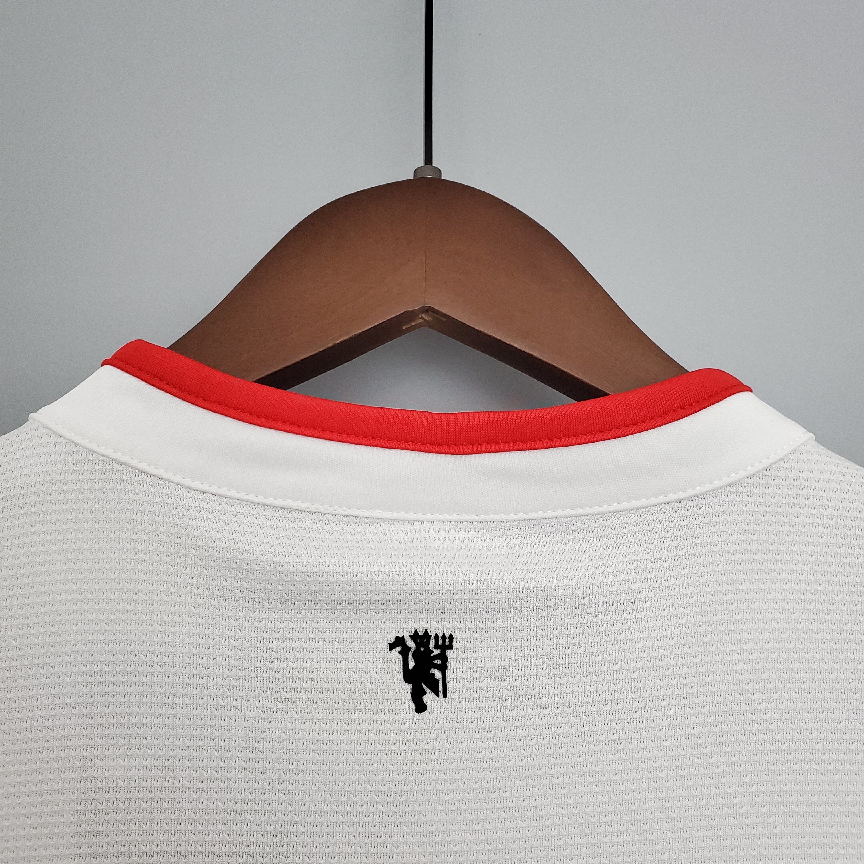 2010s Manchester United Retro Football Shirt | White Red Home