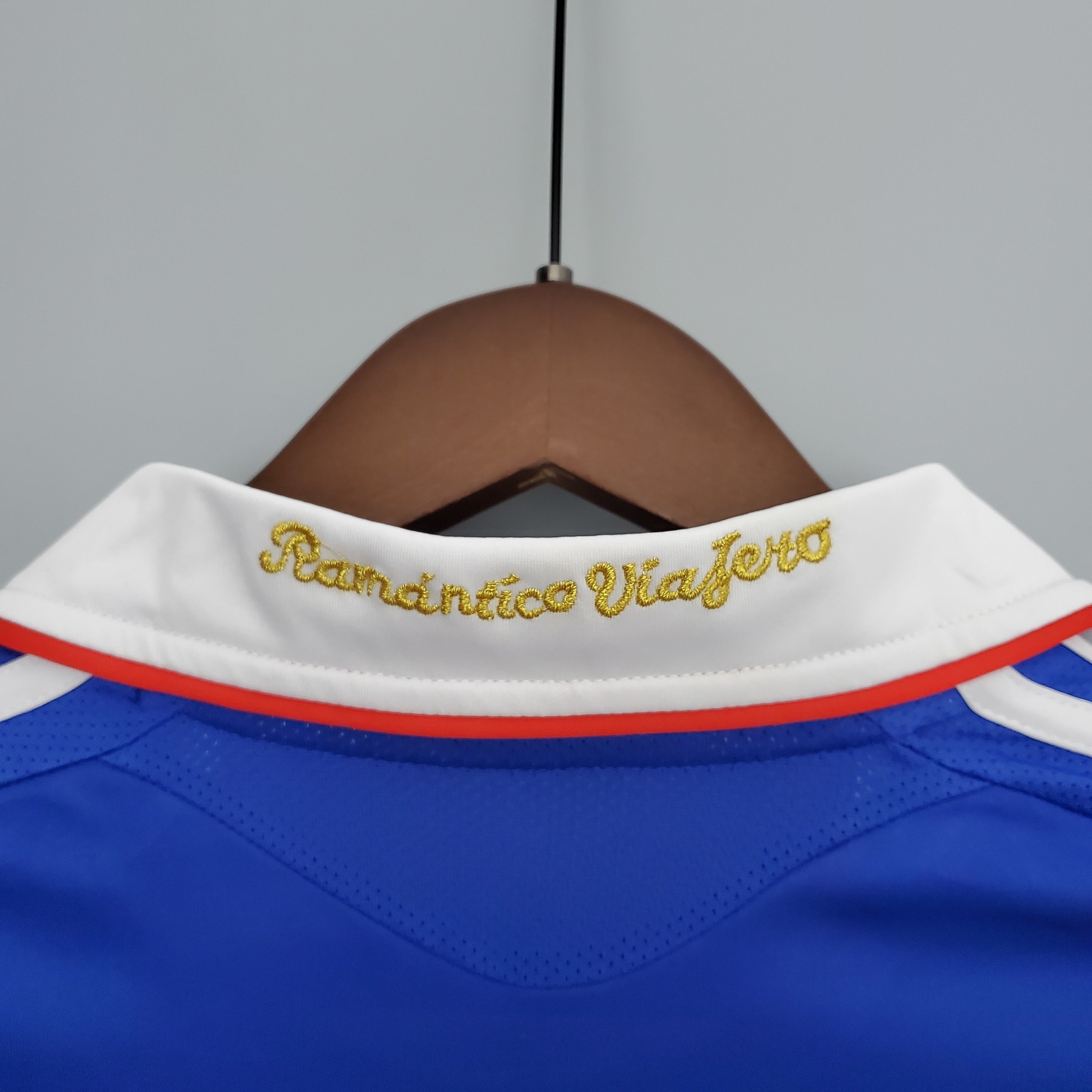 2020s Universidad De Chile Retro Football Shirt | Blue White Home
