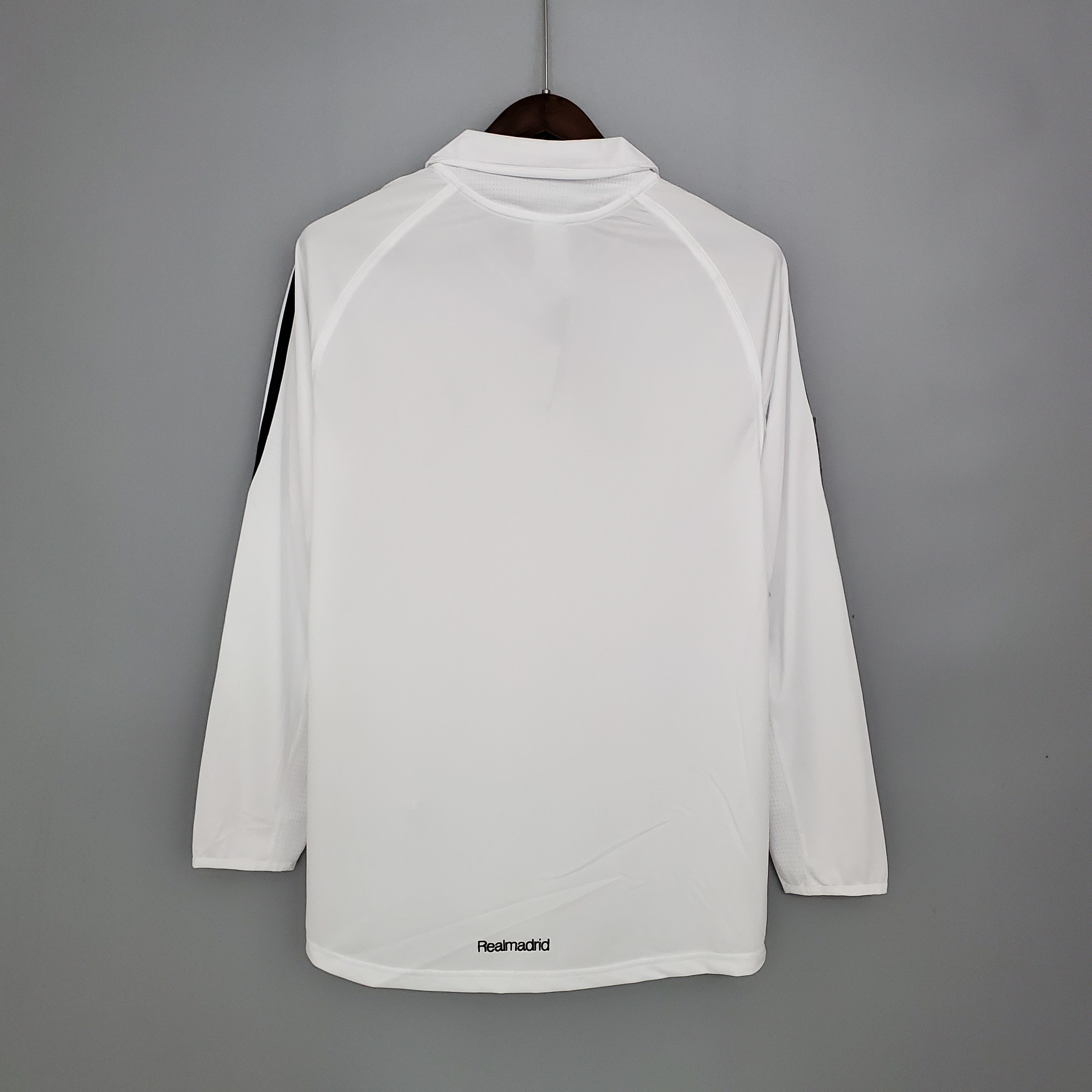 2000s Real Madrid Retro Football Shirt | White Black Home