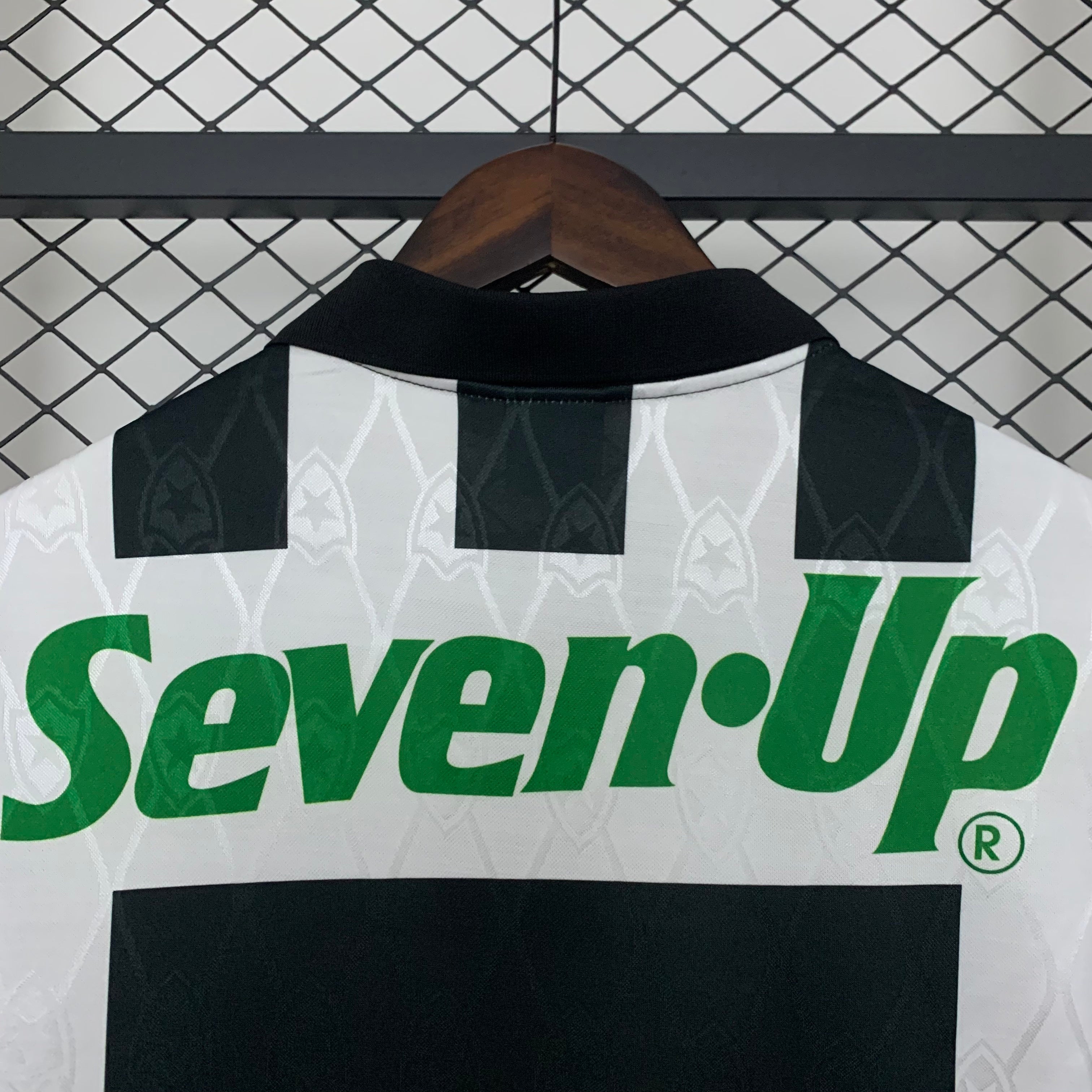1990s Botafogo Retro Football Shirt | Black White Home