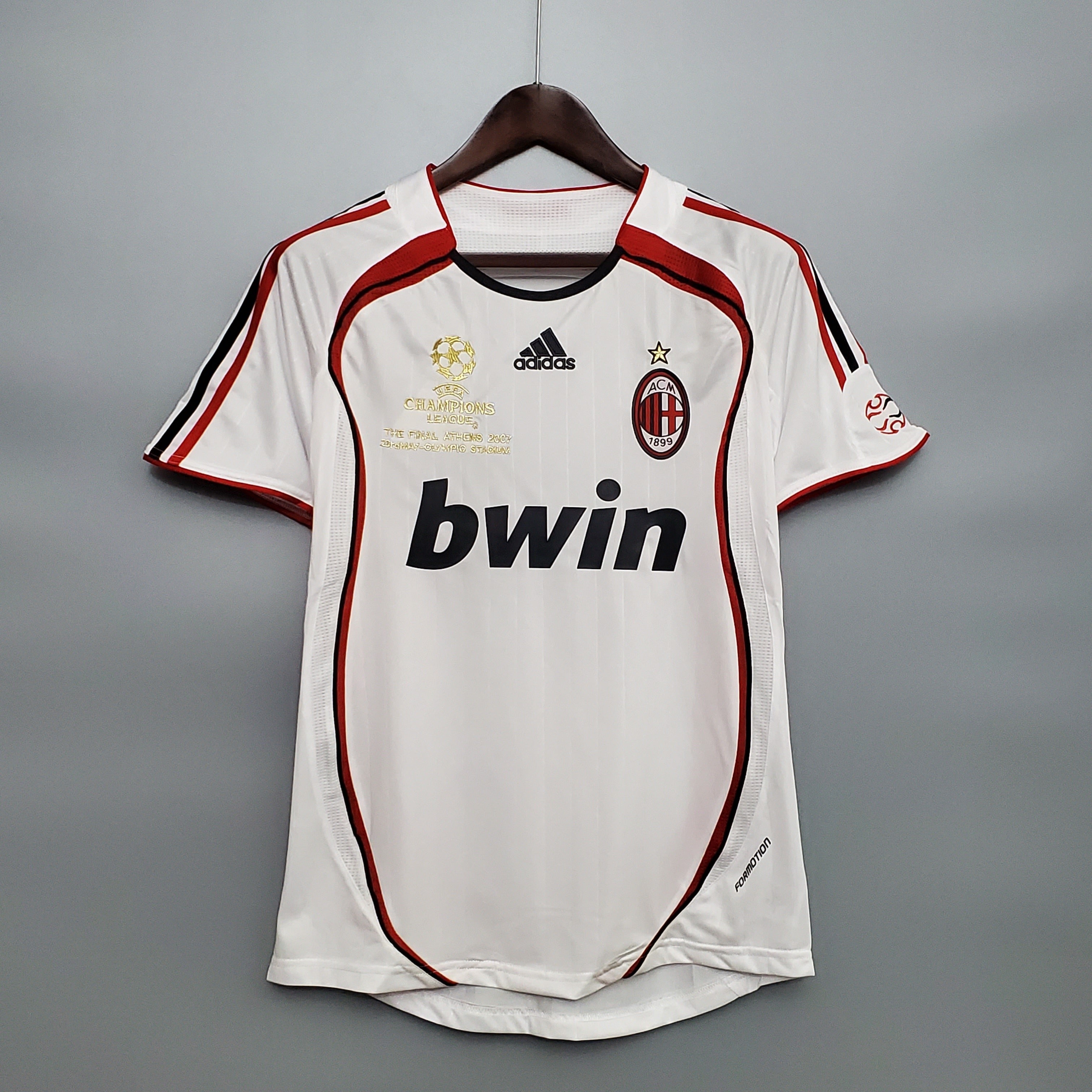 2000s AC Milan Retro Football Shirt | White Red Home