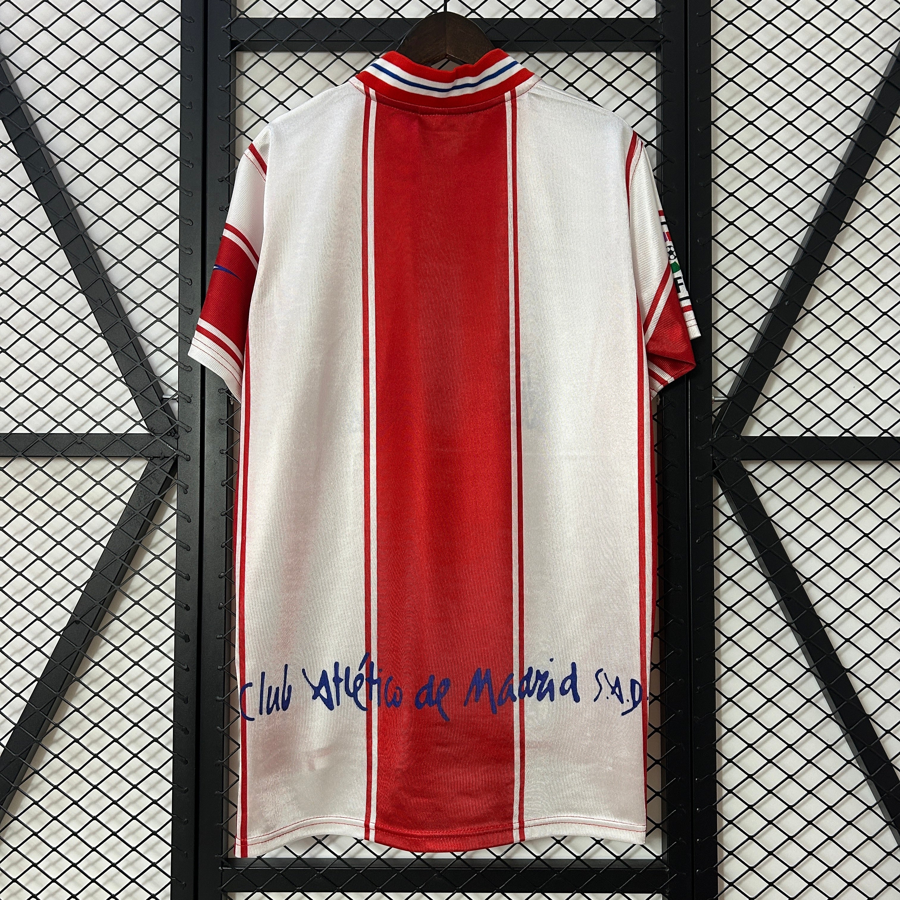 1990s Atletico Madrid Retro Football Shirt | Red White Home