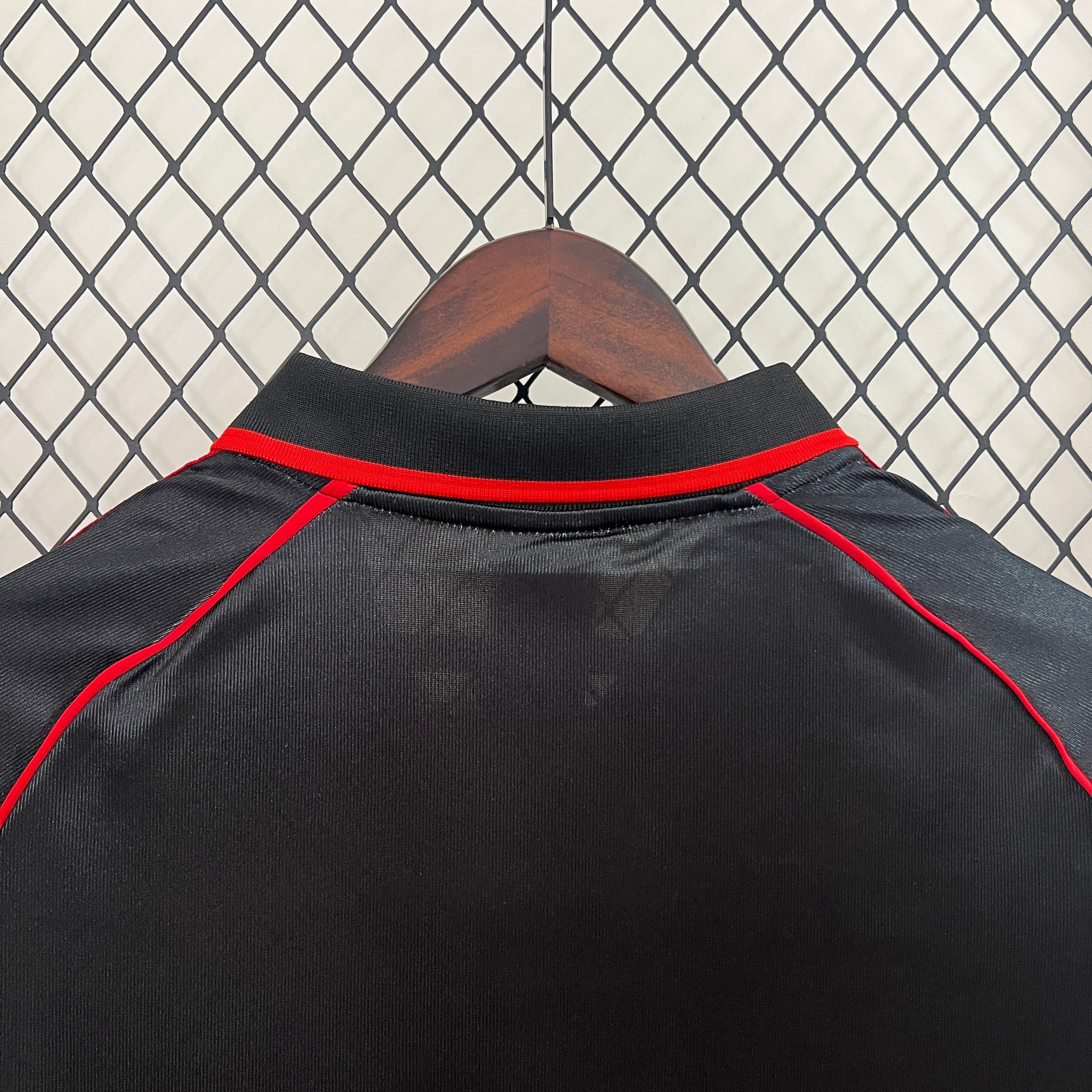 1990s AC Milan Retro Football Shirt | Black Red Home