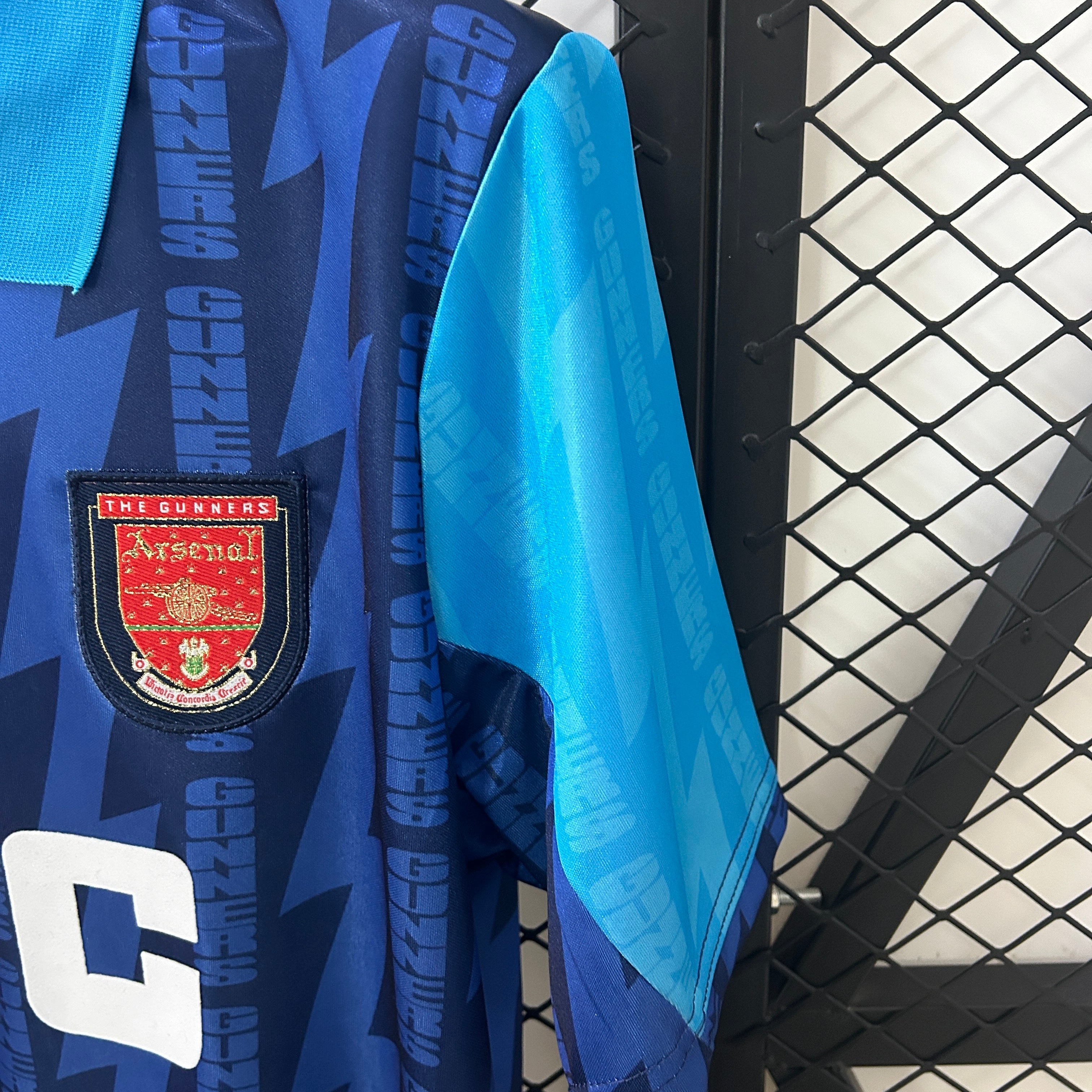 1990s Arsenal Retro Football Shirt | Navy Blue Home