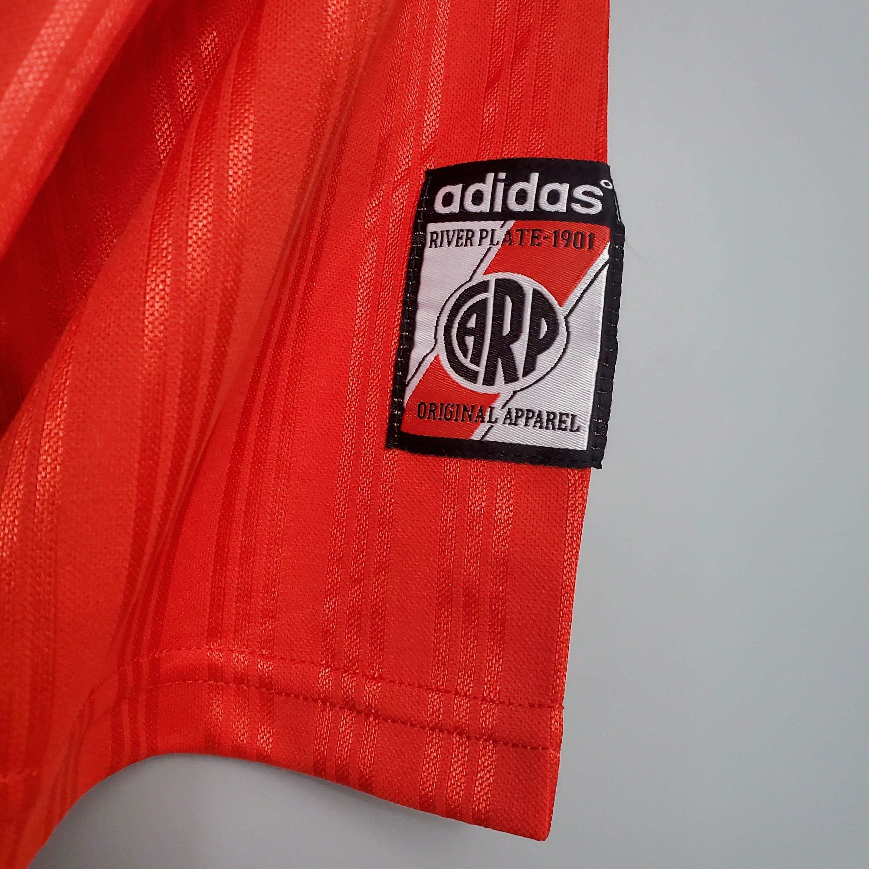 1990s River Plate Retro Football Shirt | Red White Home