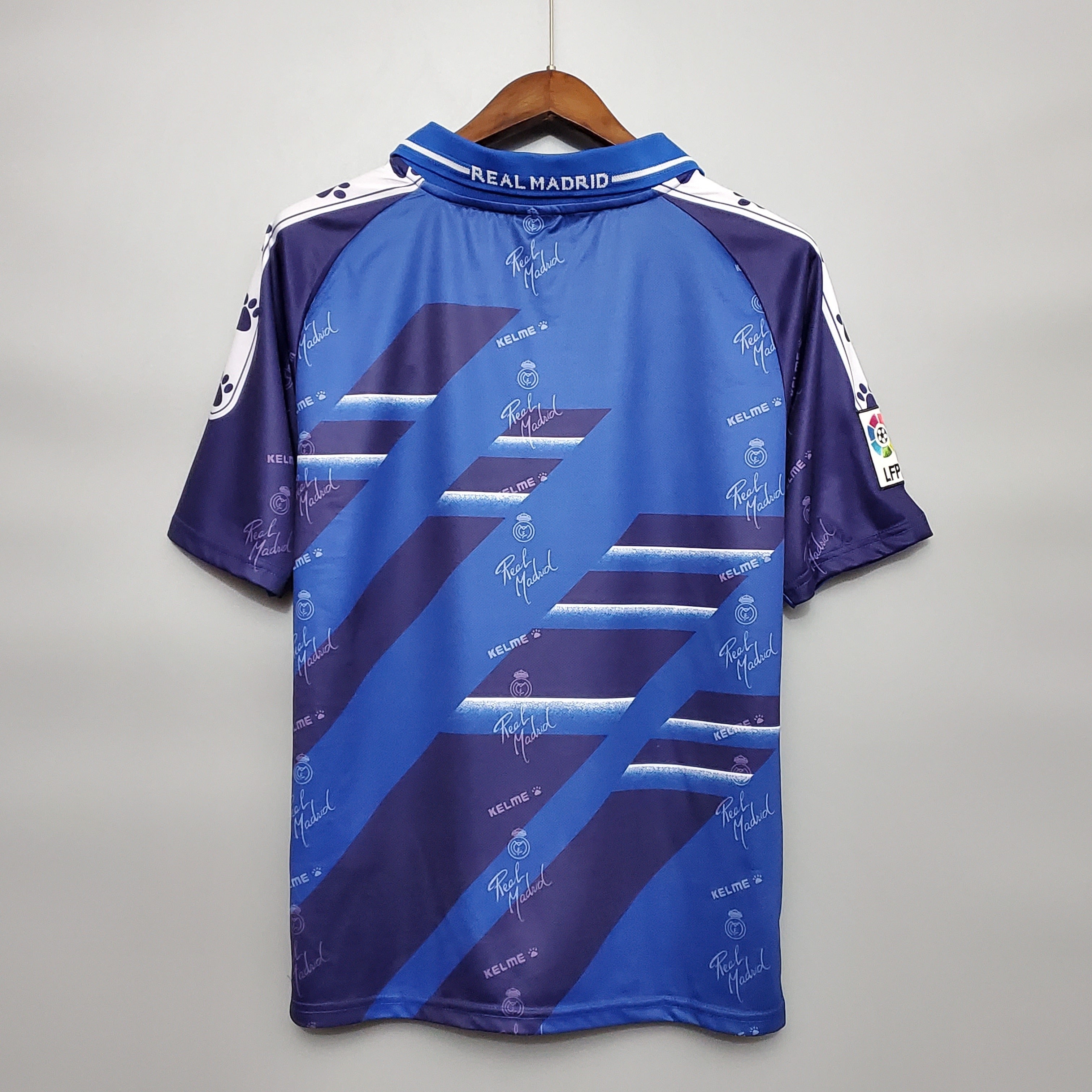 1990s Real Madrid Retro Football Shirt | Blue Navy Home