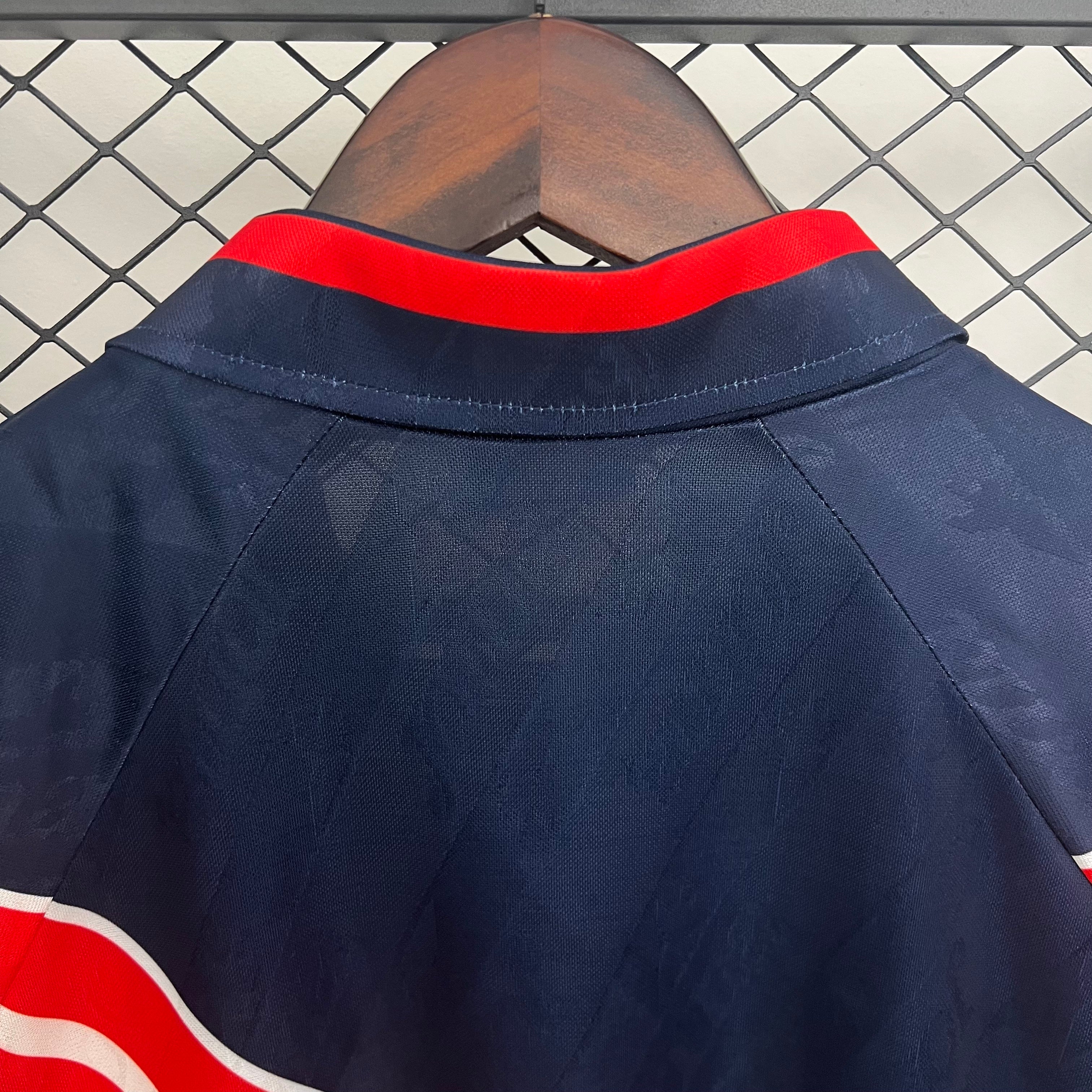 1990s Rayo Vallecano Retro Football Shirt | Navy Red Home