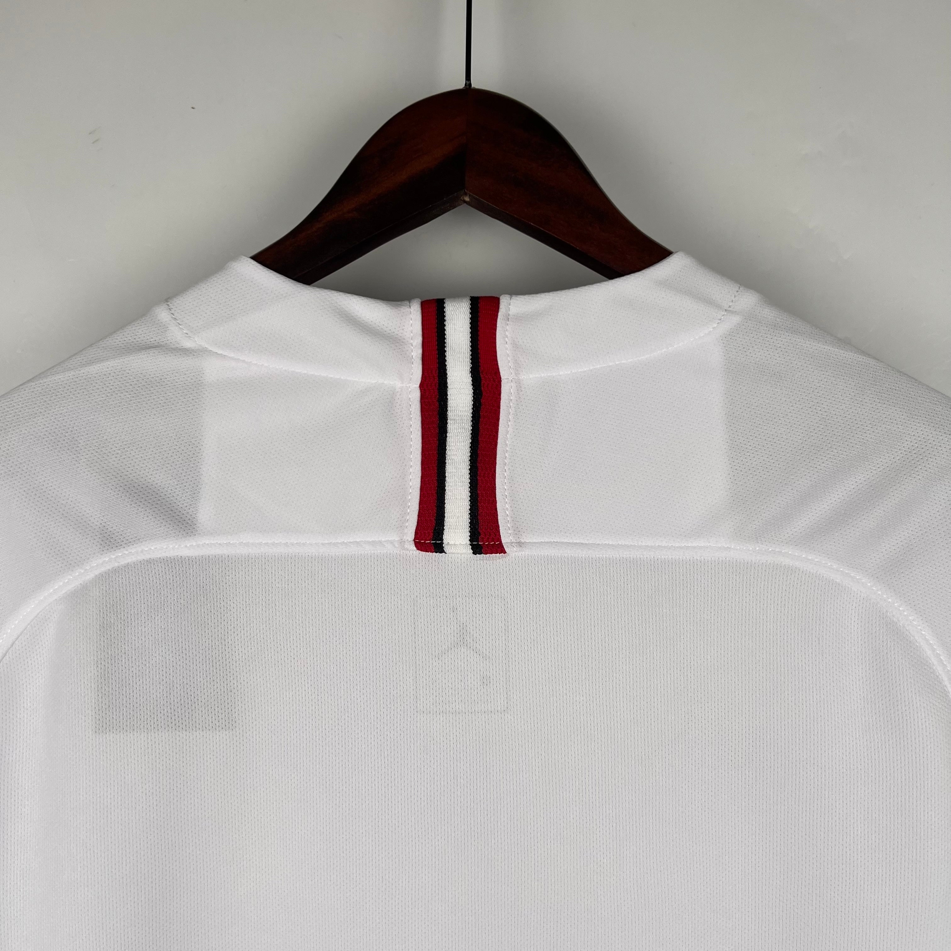 2020s Paris Saint-Germain Retro Football Shirt | White Black Home