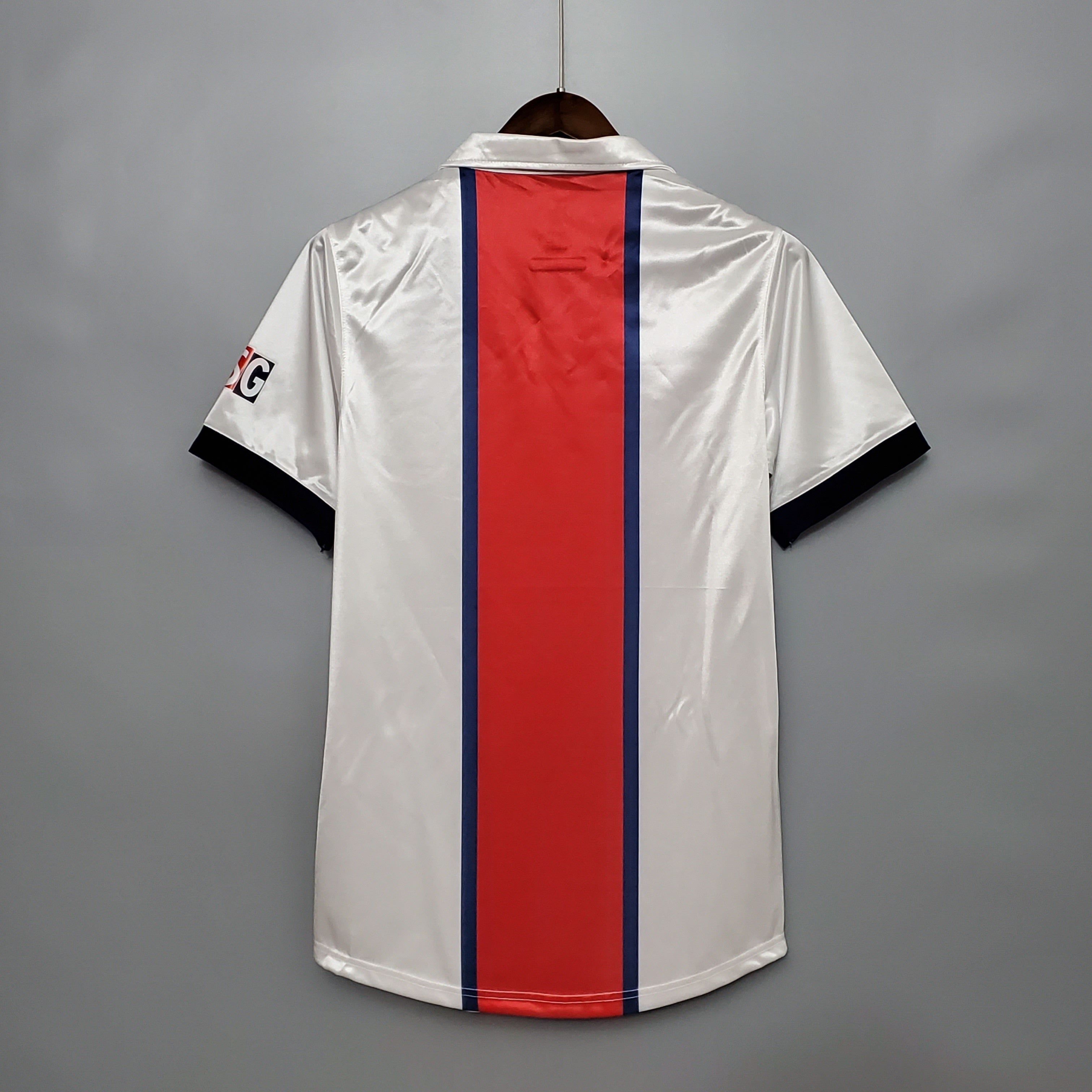 1990s Paris Saint-Germain Retro Football Shirt | White Red Home