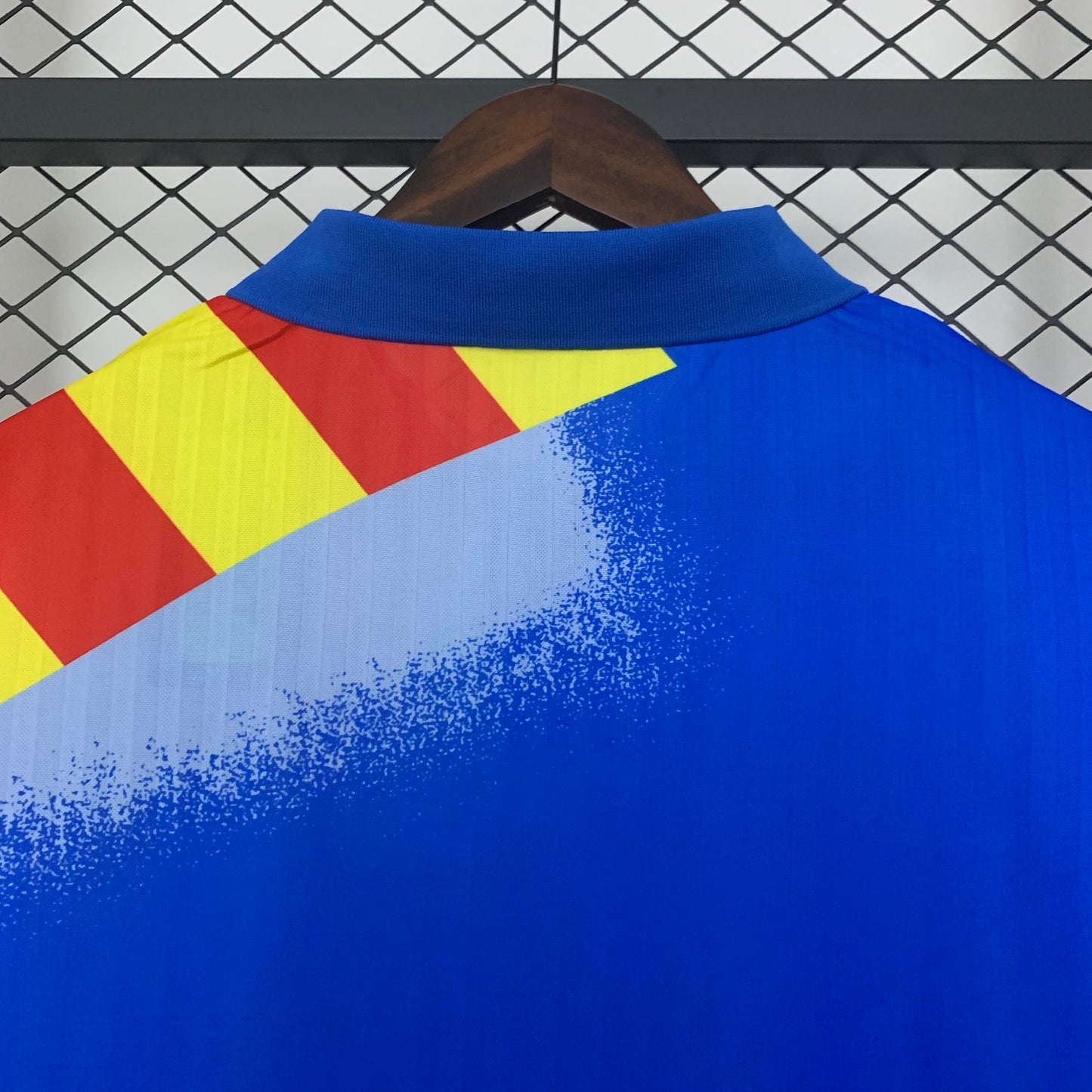 1990s Valencia Retro Football Shirt | Blue Yellow Home