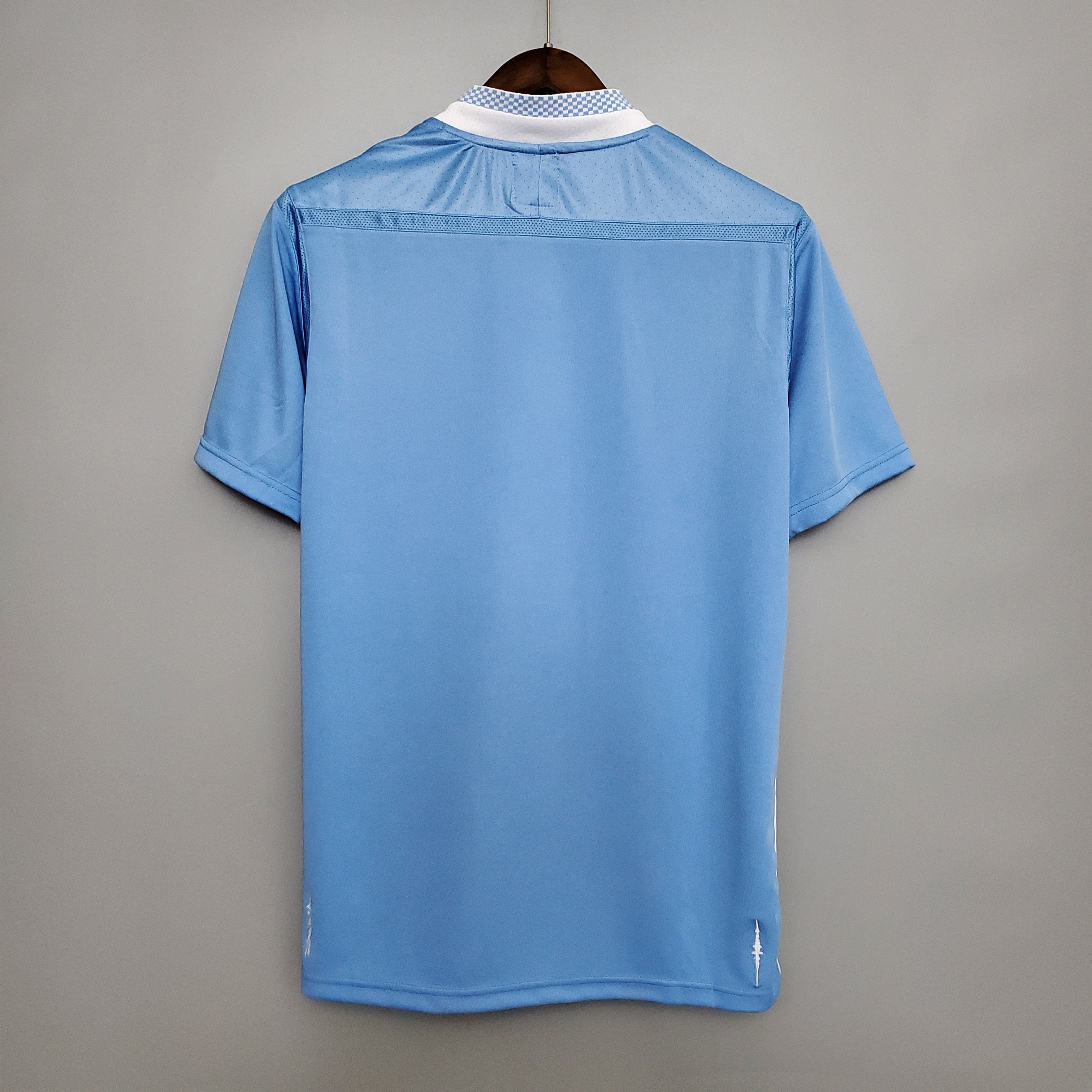 2000s Manchester City Retro Football Shirt | Sky Blue White Home