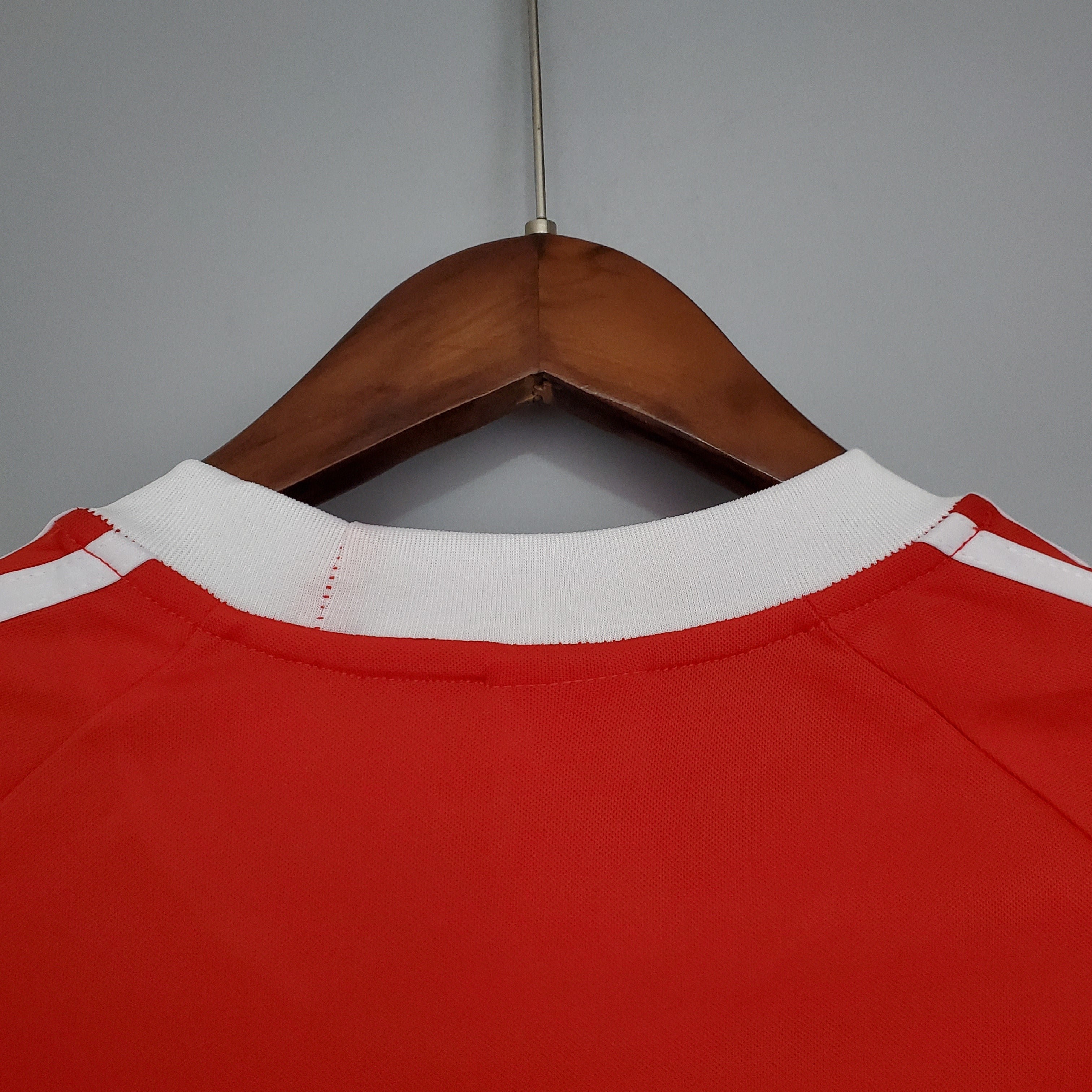 1990s Bayern Munich Retro Football Shirt | Red White Home