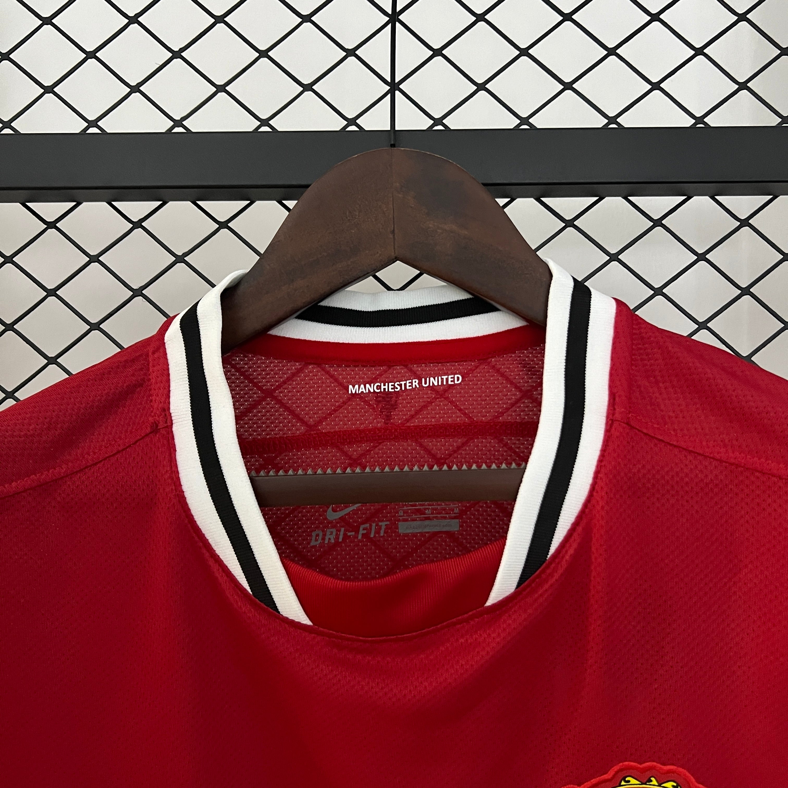 2010s Manchester United Retro Football Shirt | Red White Home