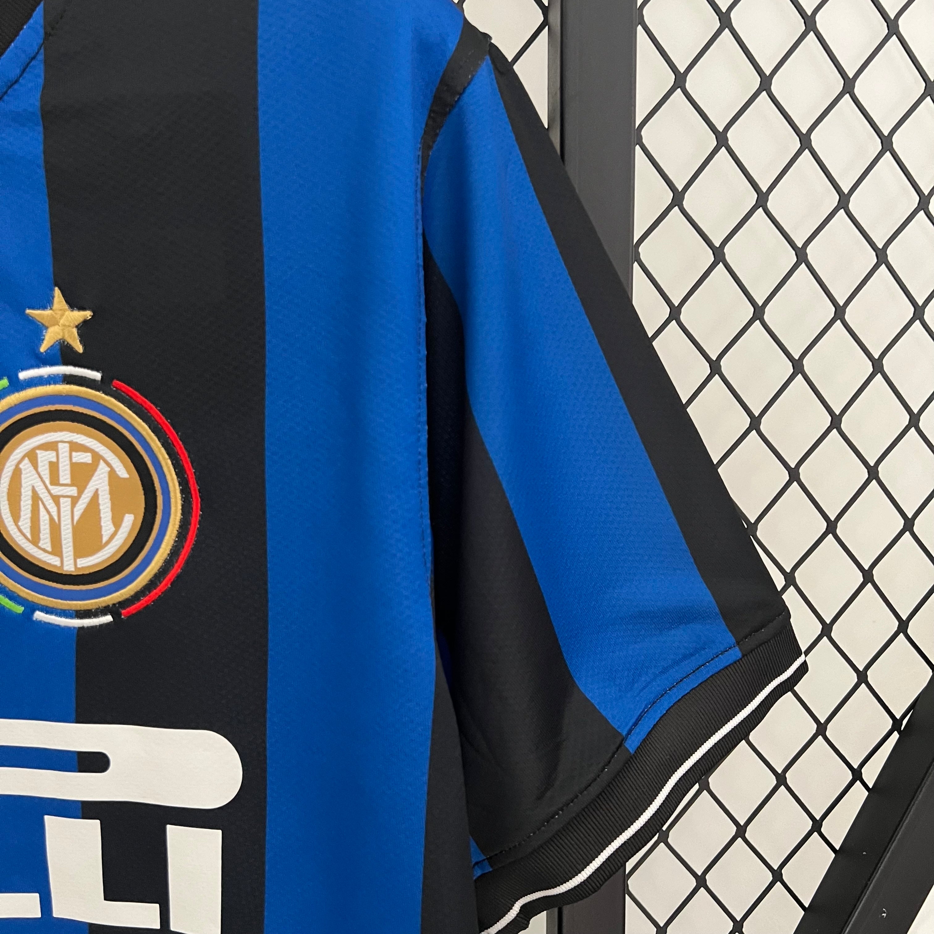 2010s Inter Milan Retro Football Shirt | Blue Black Home