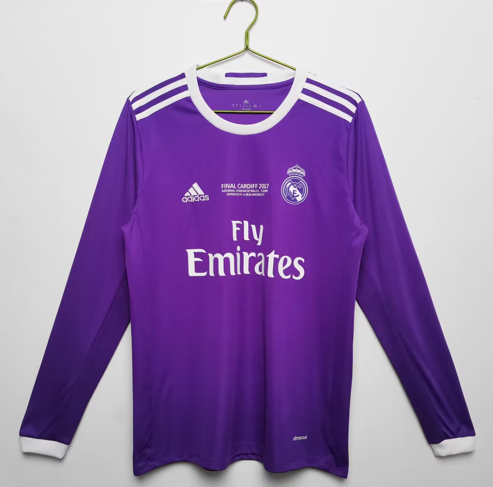 2010s Real Madrid Retro Football Shirt | Purple White Home